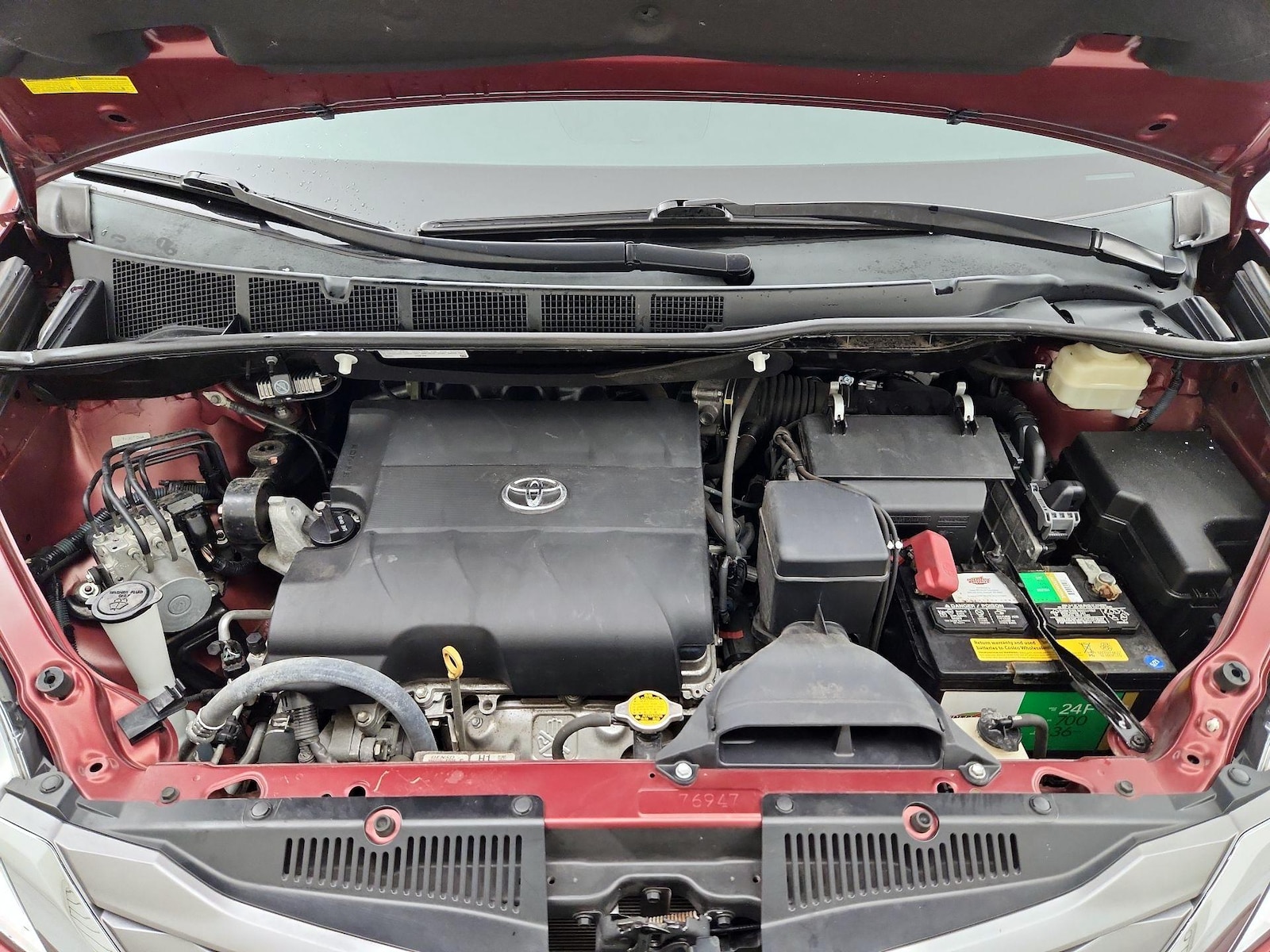 2016 Toyota Sienna XLE - Photo 26