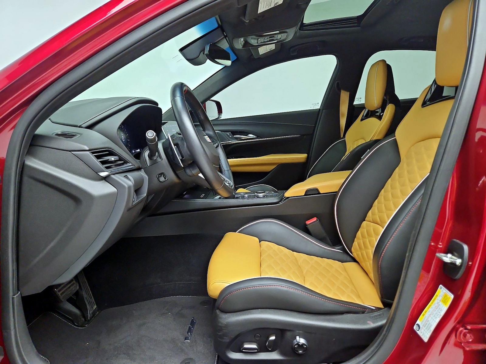 2024 Cadillac CT4 V-Series Blackwing - Photo 12