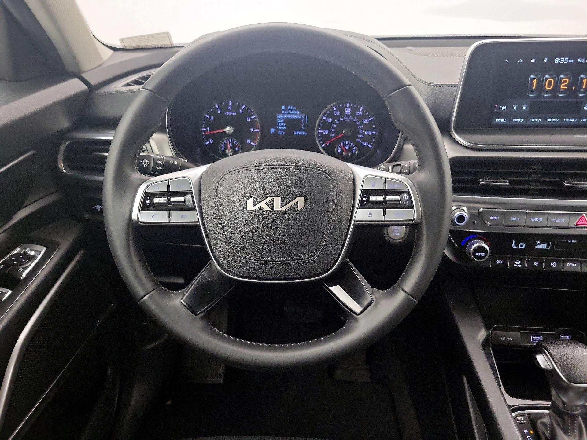 Thumbnail: 2022 Kia Telluride - 10