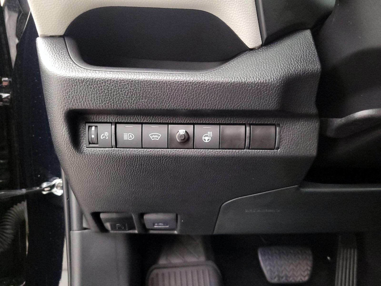 2024 Toyota RAV4 Adventure - Photo 14