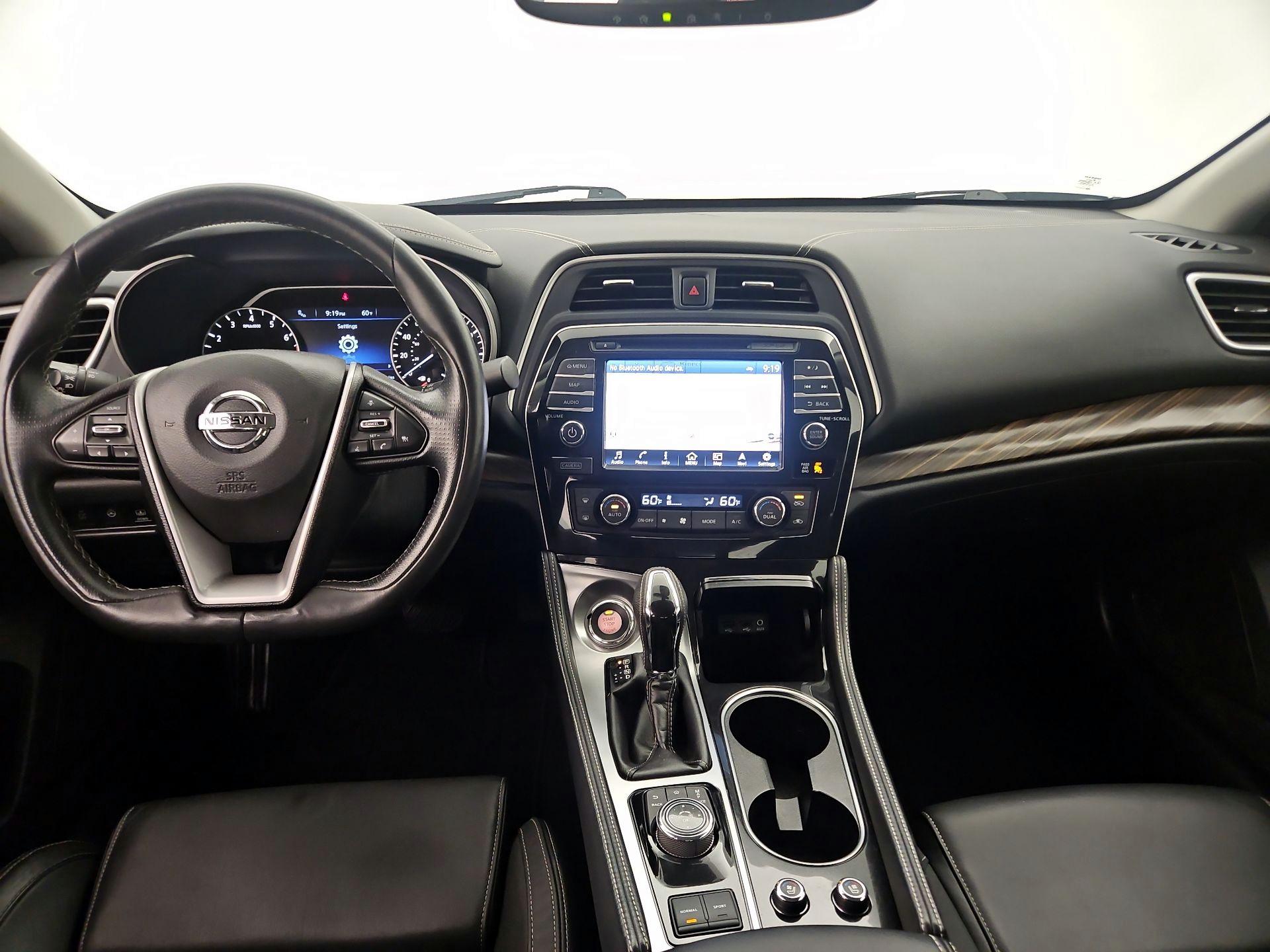 Silver 2016 Nissan Maxima Sedan Front-Wheel Drive Automatic