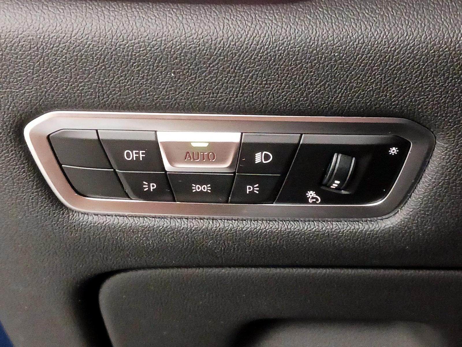 2022 BMW X5 40i - Photo 14