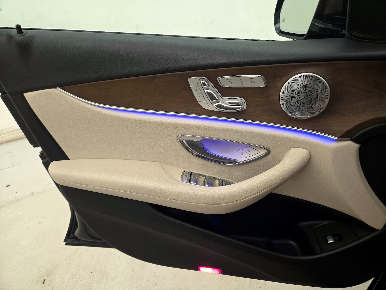 2017 Mercedes-Benz E-Class E300 - Photo 13
