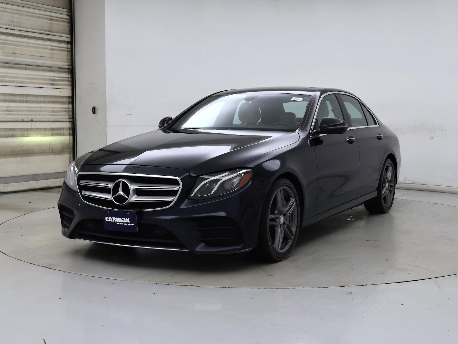 2017 Mercedes-Benz E-Class E300 - Photo 5