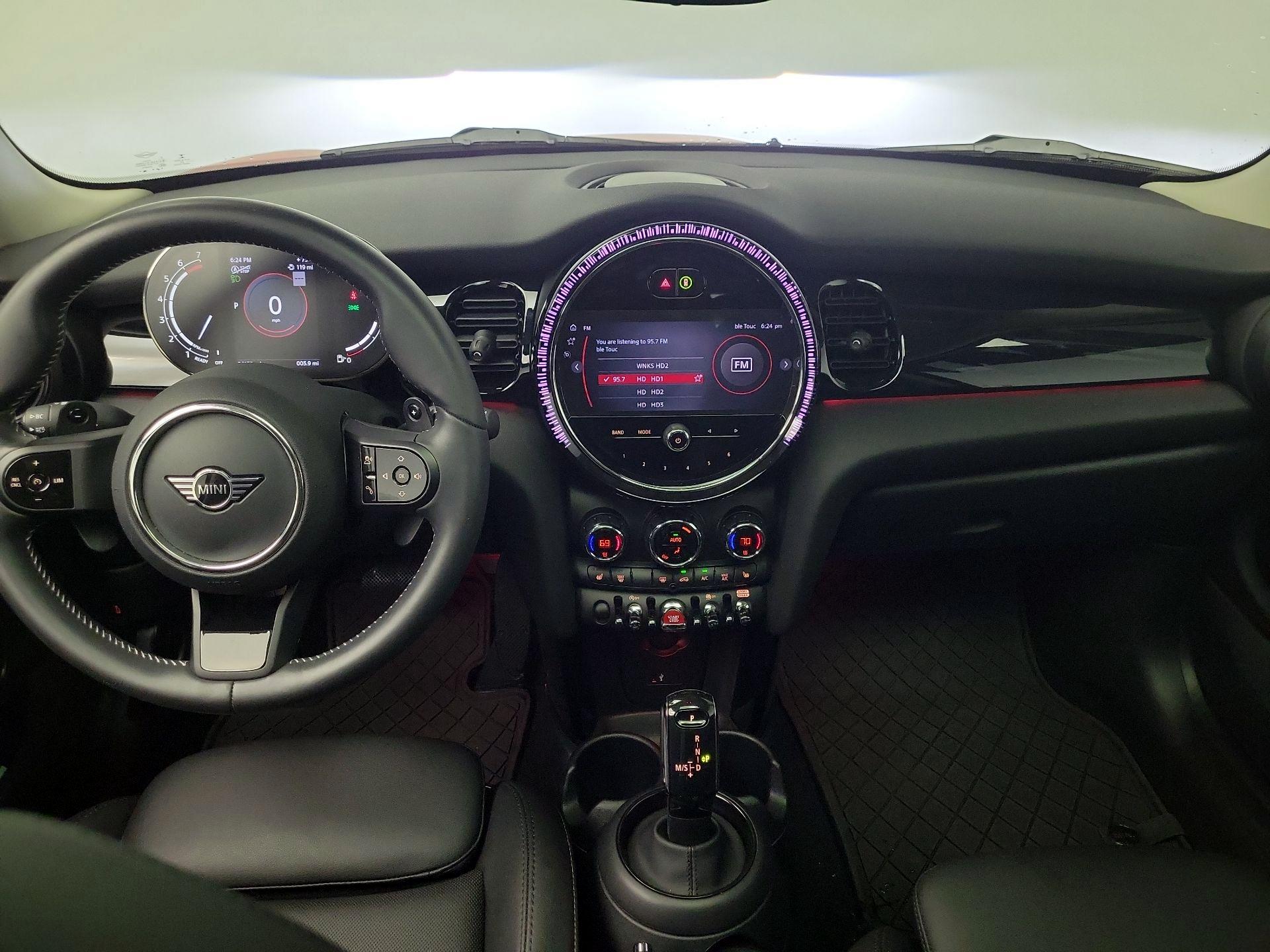 Thumbnail: 2023 MINI Cooper Hardtop - 9