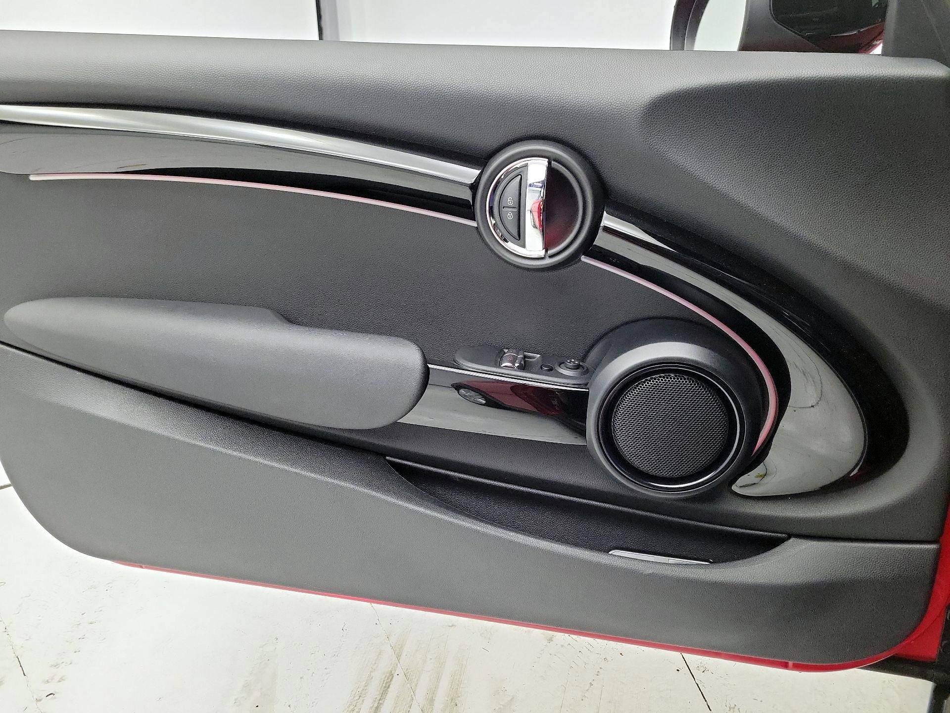 Thumbnail: 2023 MINI Cooper Hardtop - 12