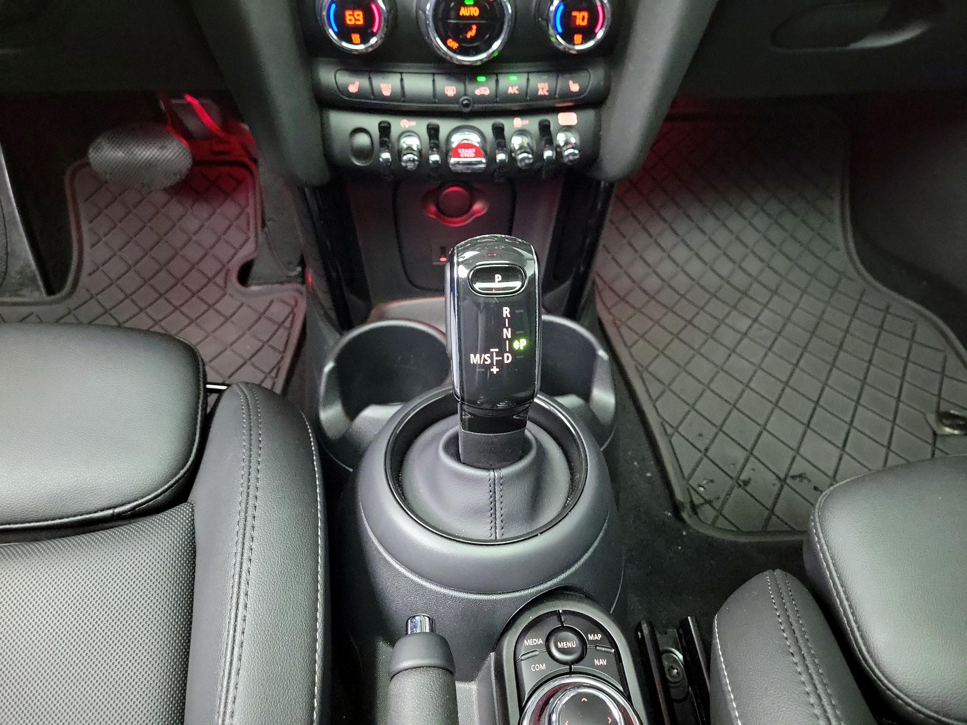 Thumbnail: 2023 MINI Cooper Hardtop - 18