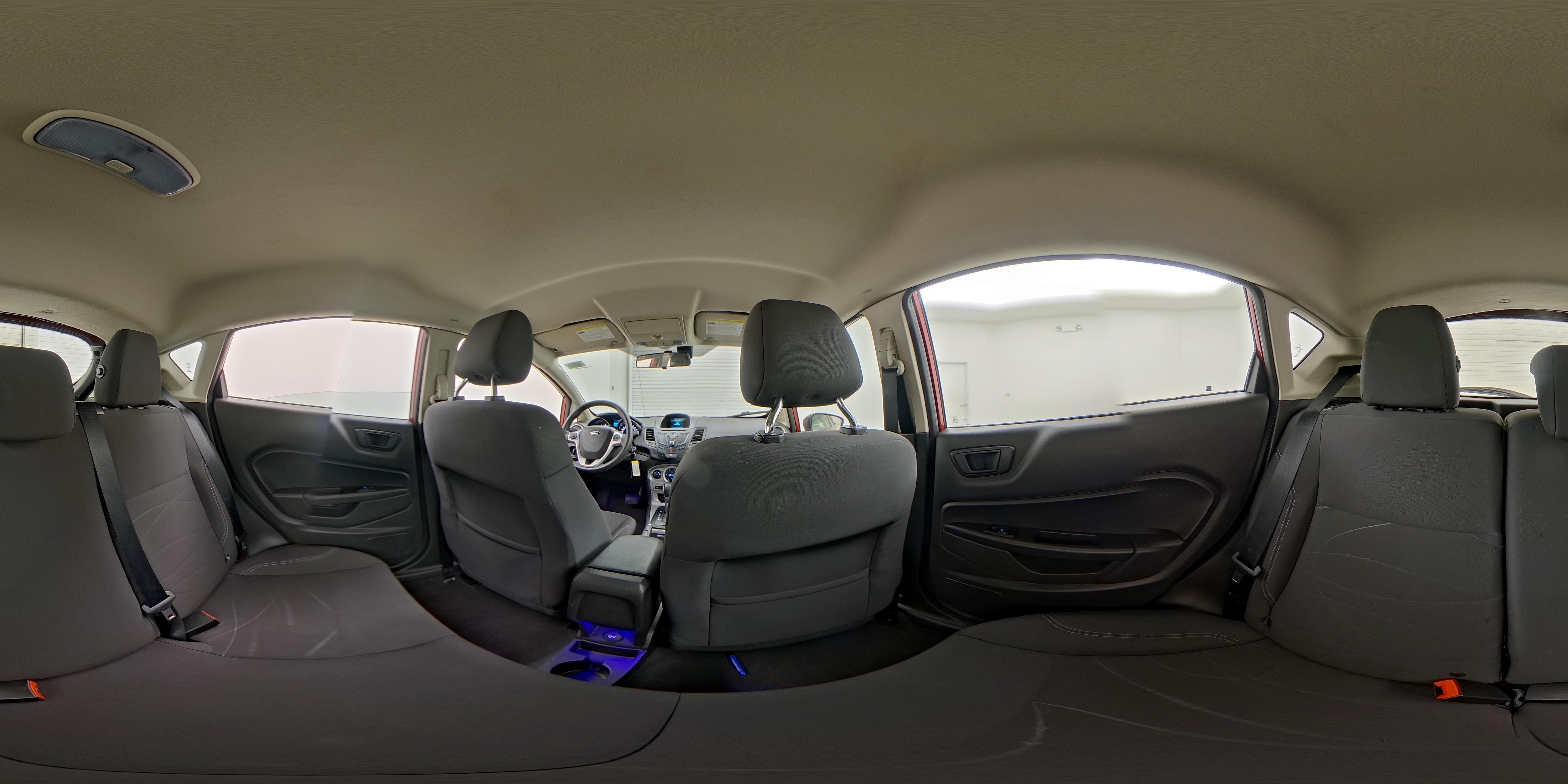 2017 Ford Fiesta SE - Photo 24