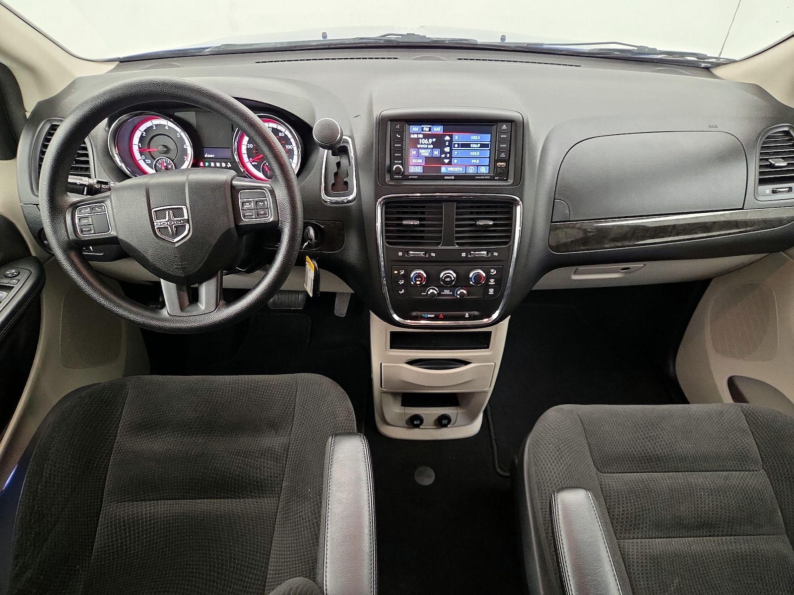 2018 Dodge Grand Caravan SE - Photo 10