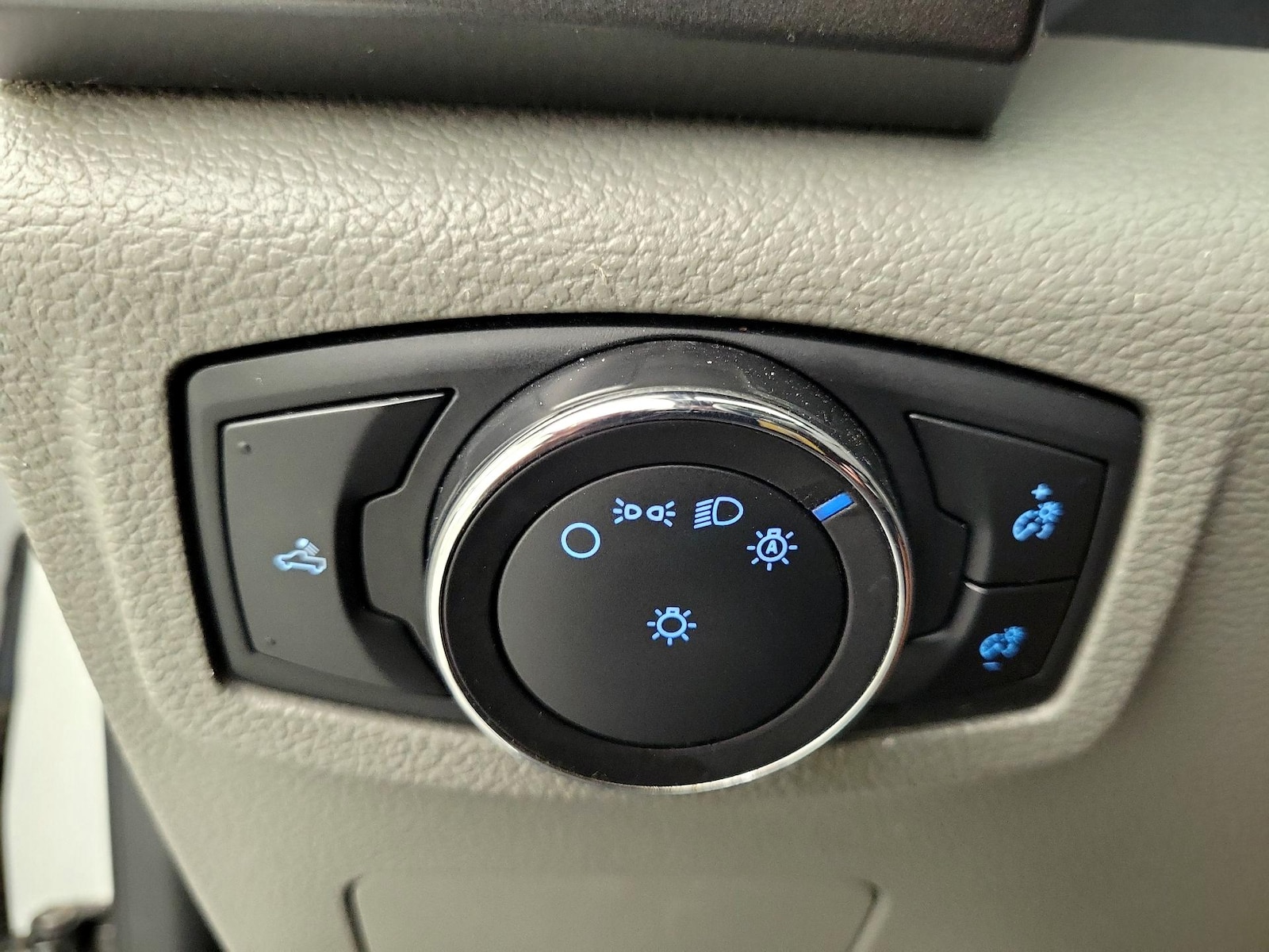 2018 Ford F-250 Super Duty XL - Photo 14