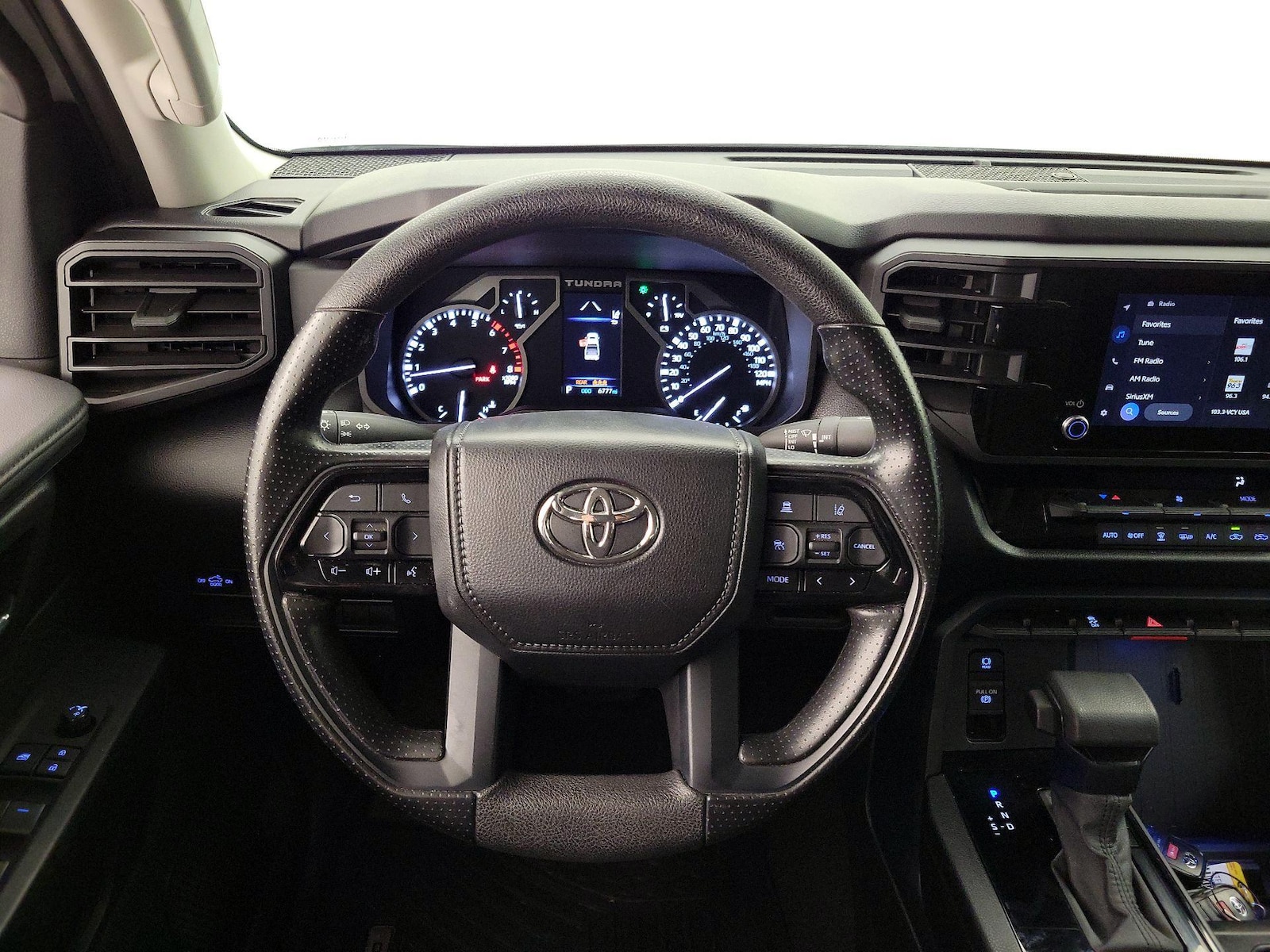 2024 Toyota Tundra SR - Photo 11
