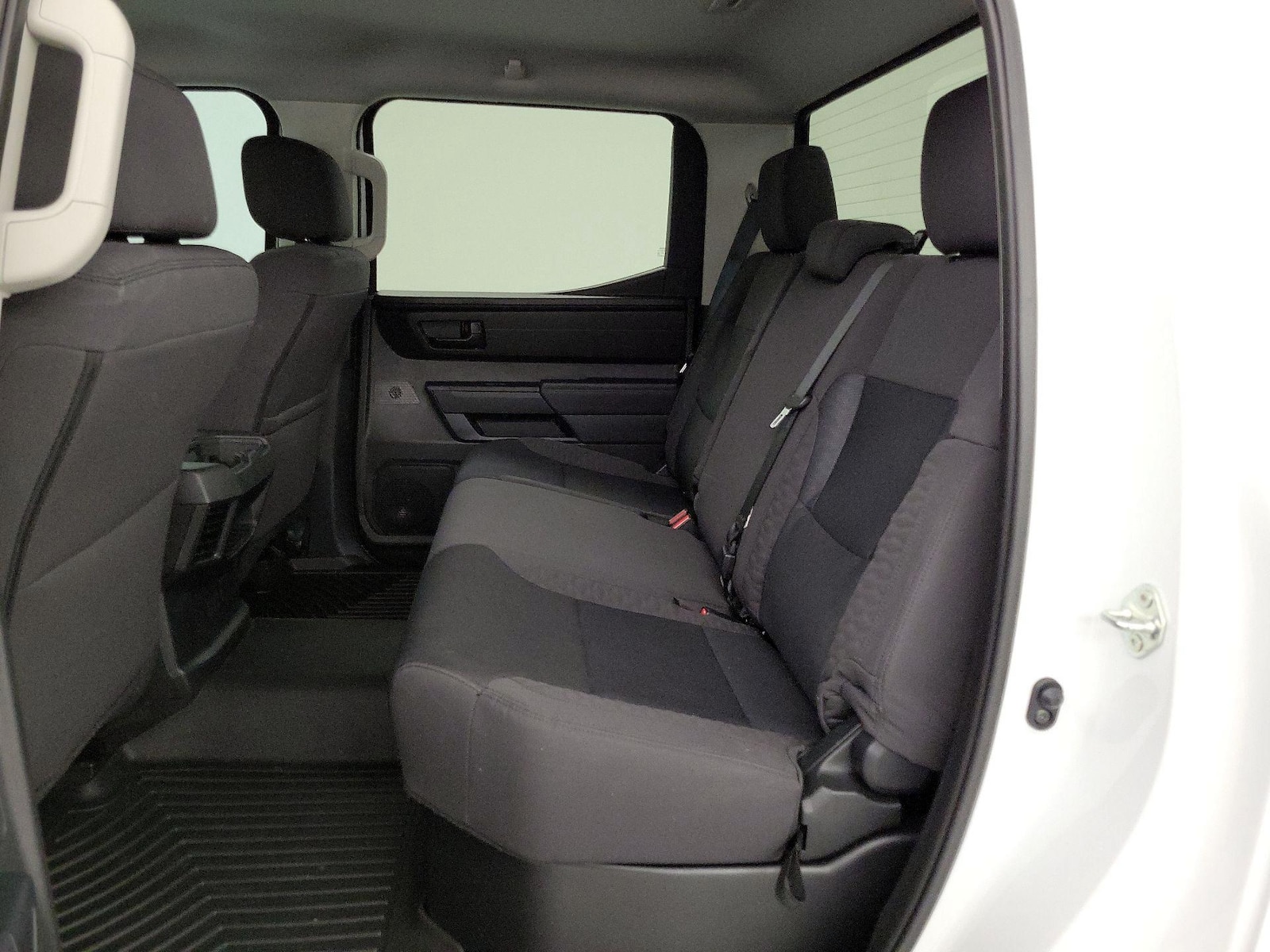 2024 Toyota Tundra SR - Photo 19