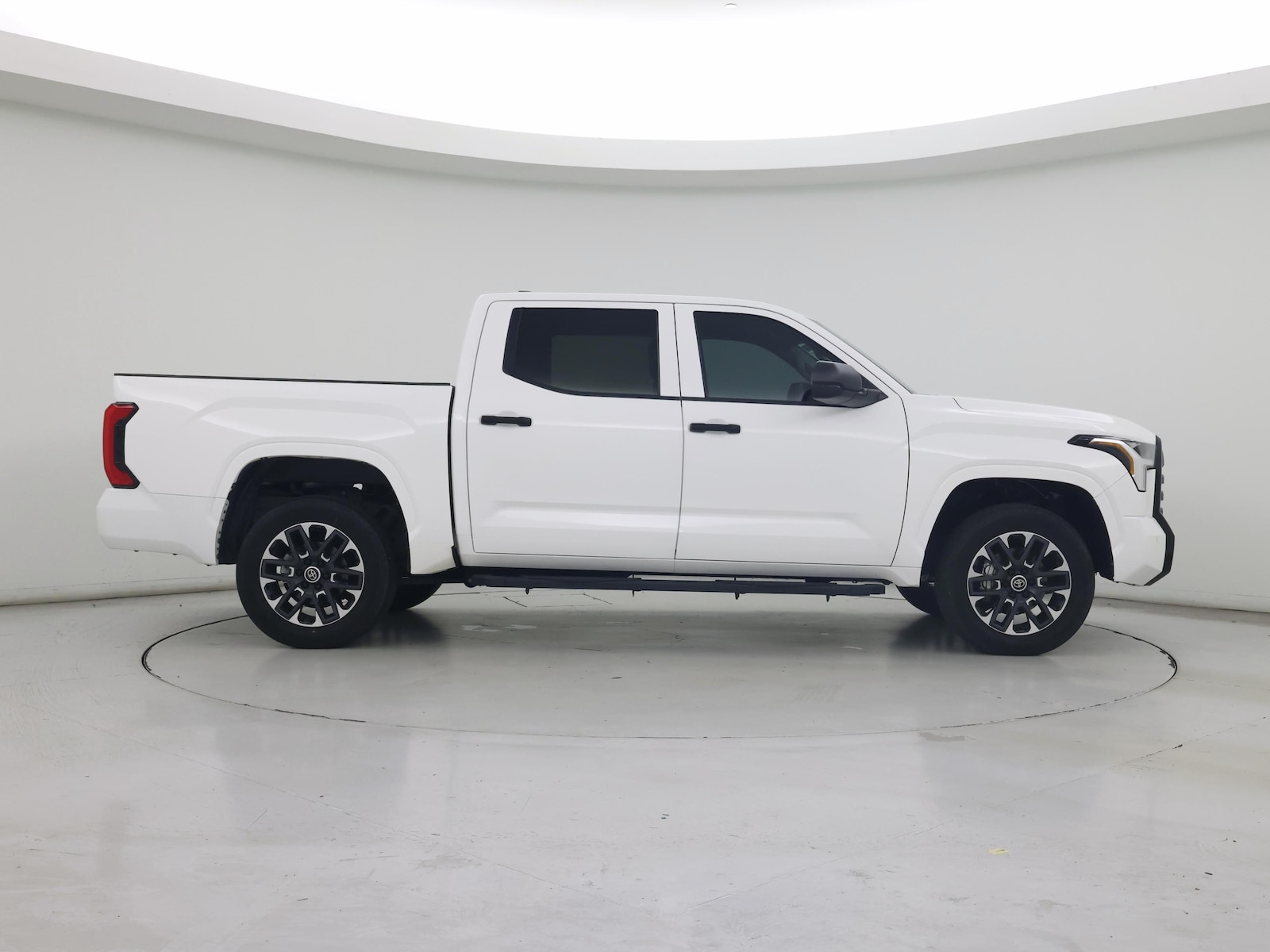 2024 Toyota Tundra SR - Photo 8