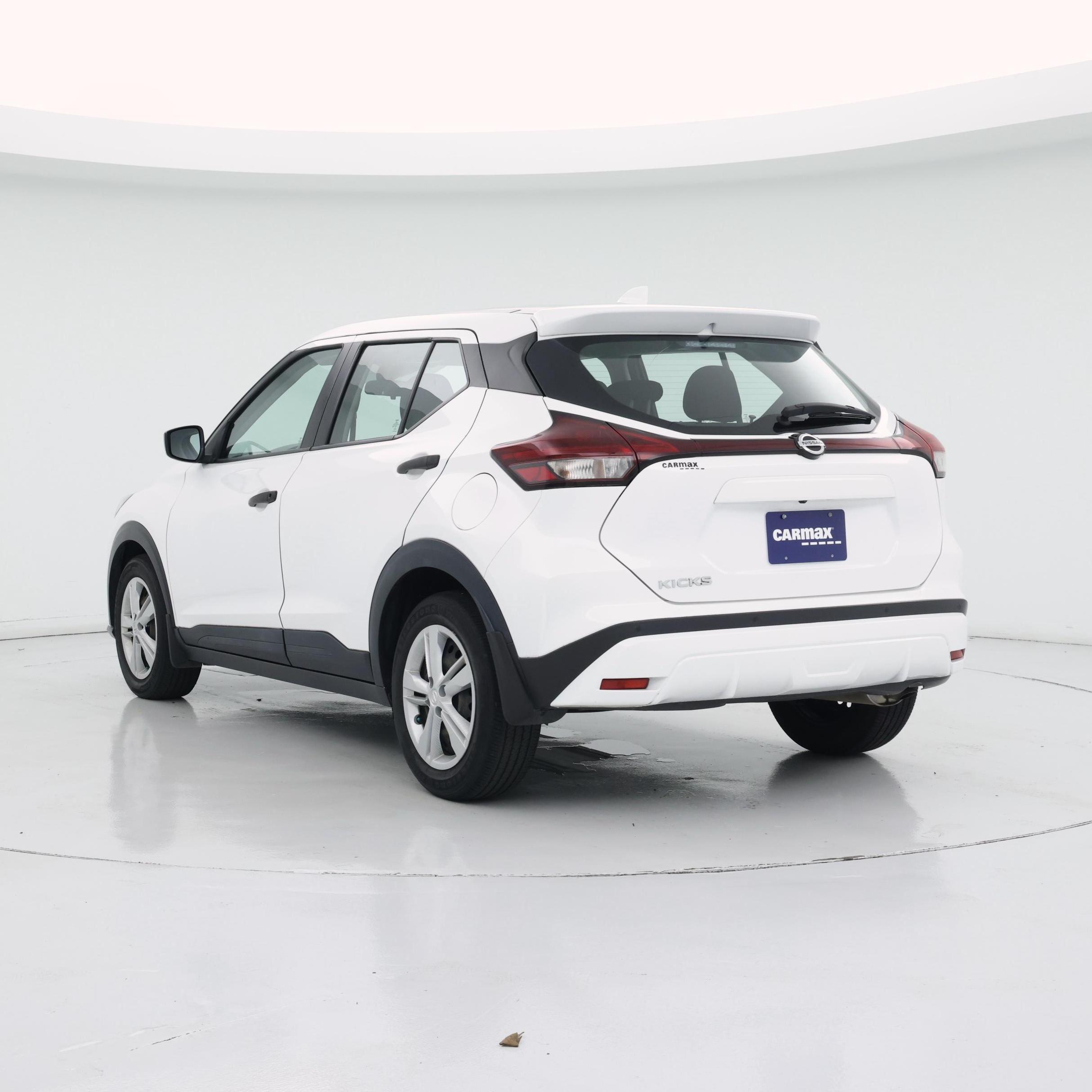 Thumbnail: 2021 Nissan Kicks - 2