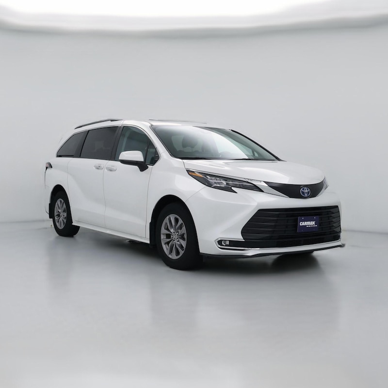2024 Toyota Sienna Hybrid XLE
