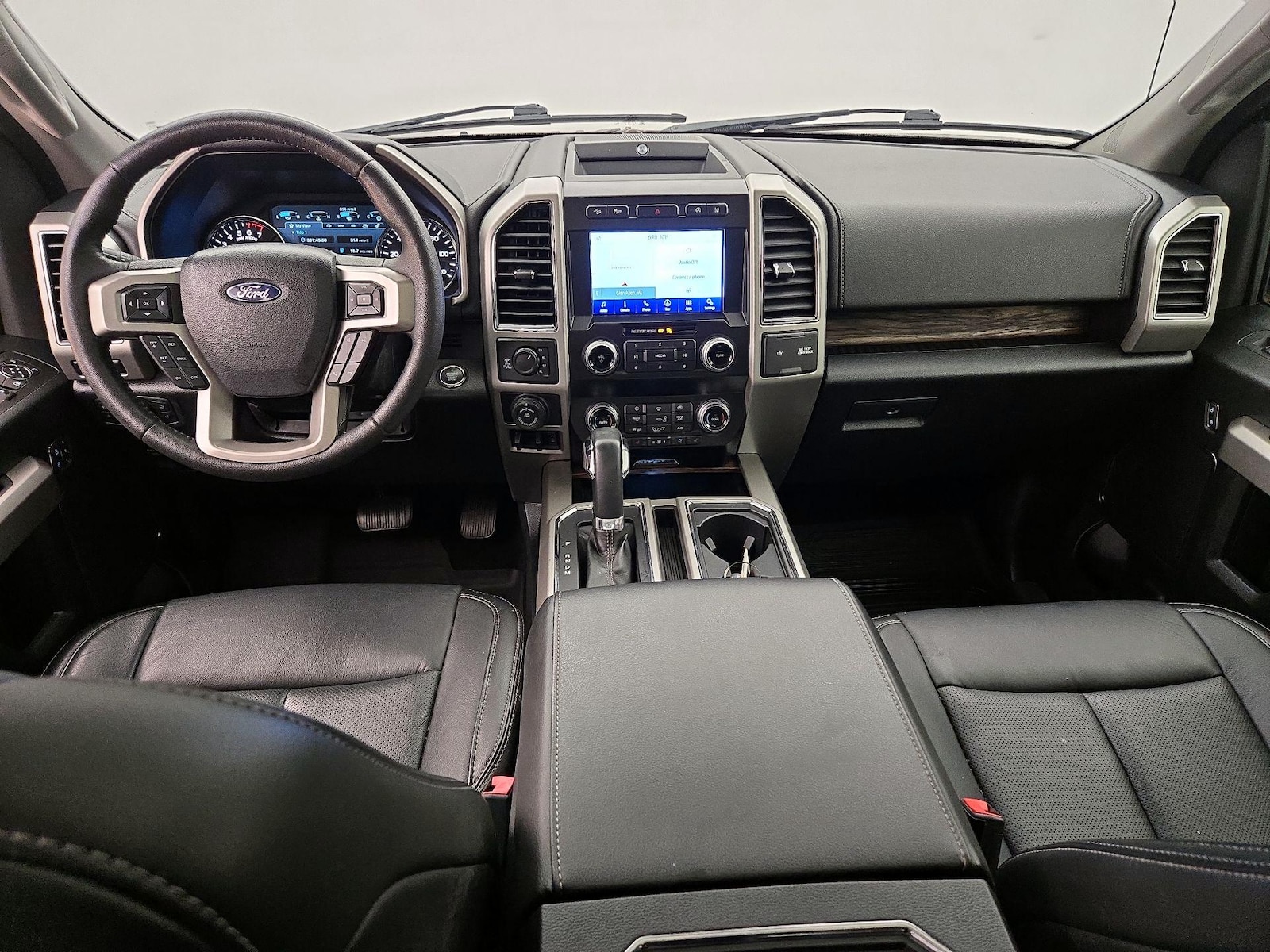 Apple CarPlay® & Android Auto™