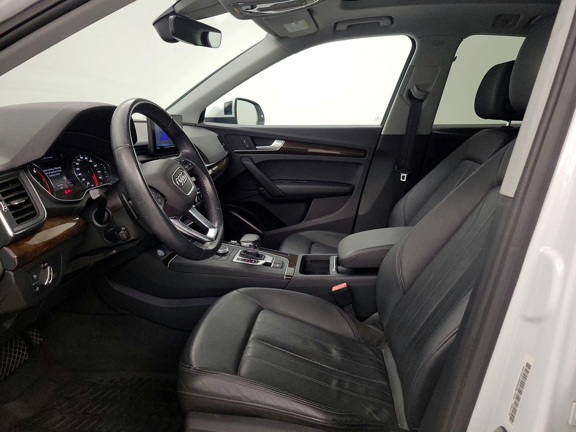 Thumbnail: 2019 Audi Q5 - 11