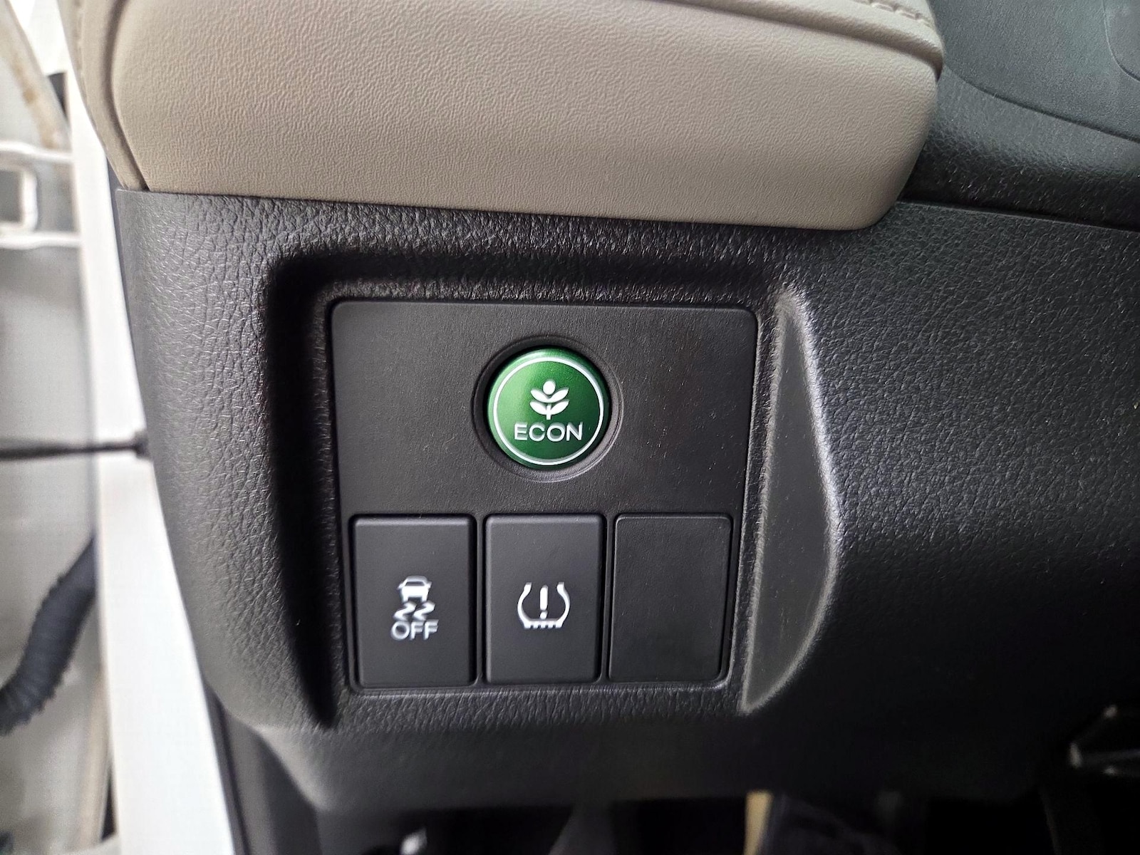 2018 Honda HR-V EX-L - Photo 14