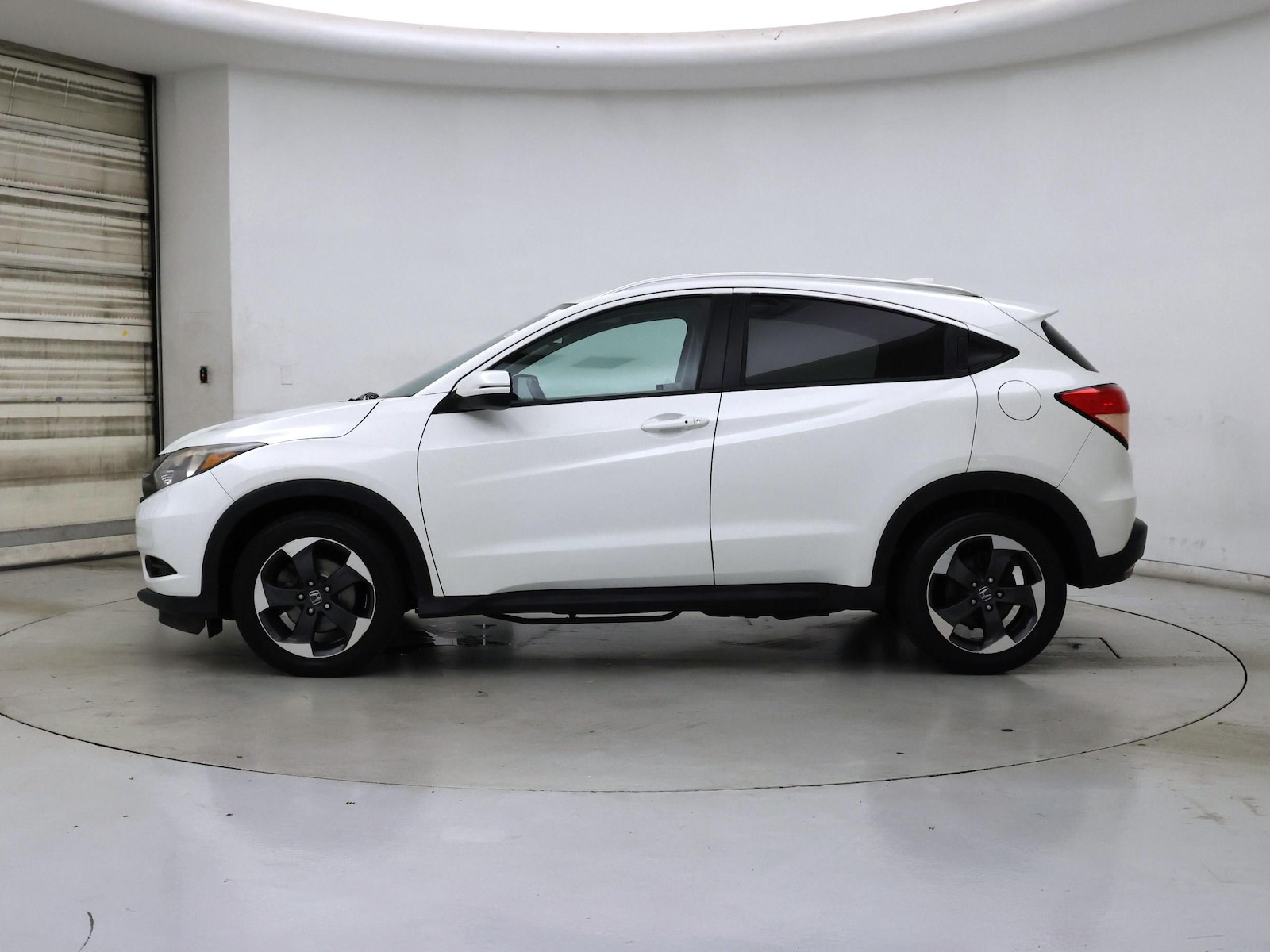2018 Honda HR-V EX-L - Photo 4