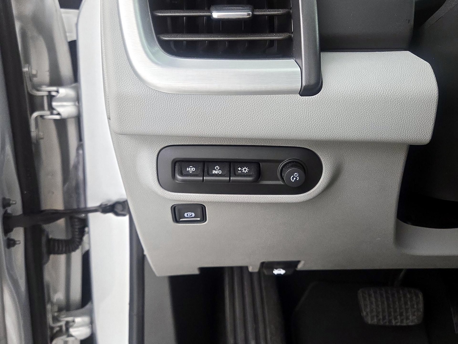 2022 GMC Terrain SLT - Photo 14