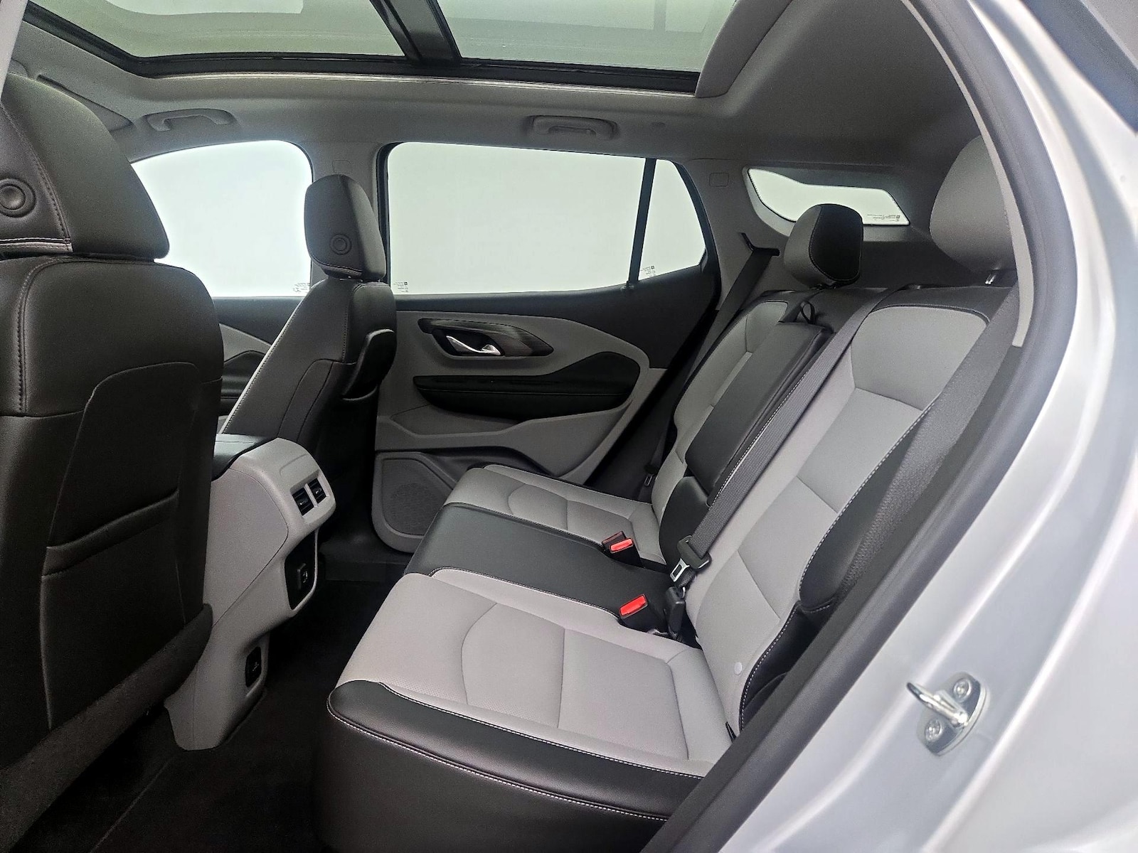 2022 GMC Terrain SLT - Photo 21