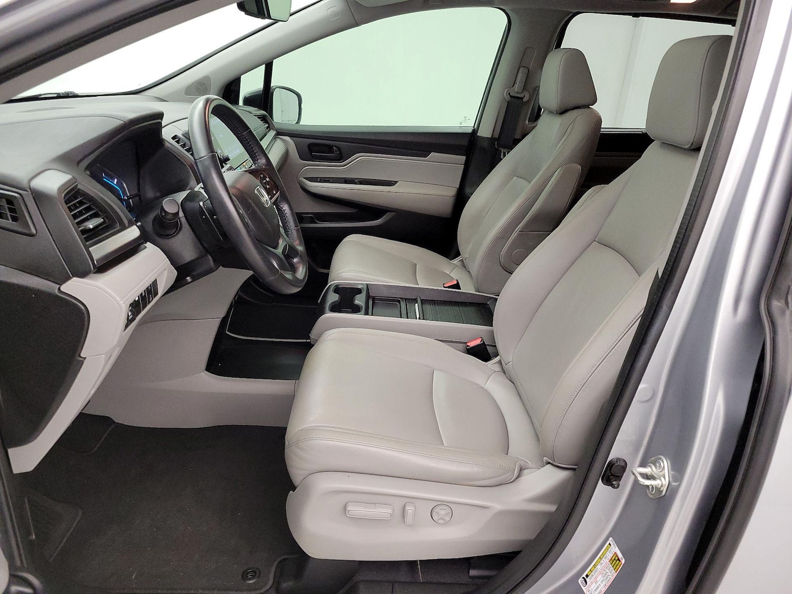 2018 Honda Odyssey EX-L - Photo 12