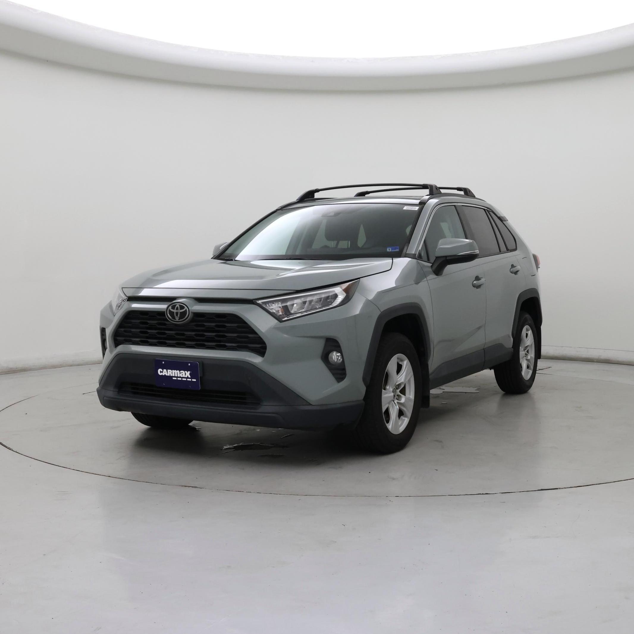 Thumbnail: 2020 Toyota RAV4 - 4
