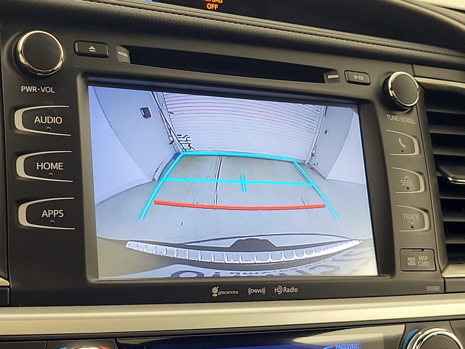 2019 Toyota Highlander XLE - Photo 15