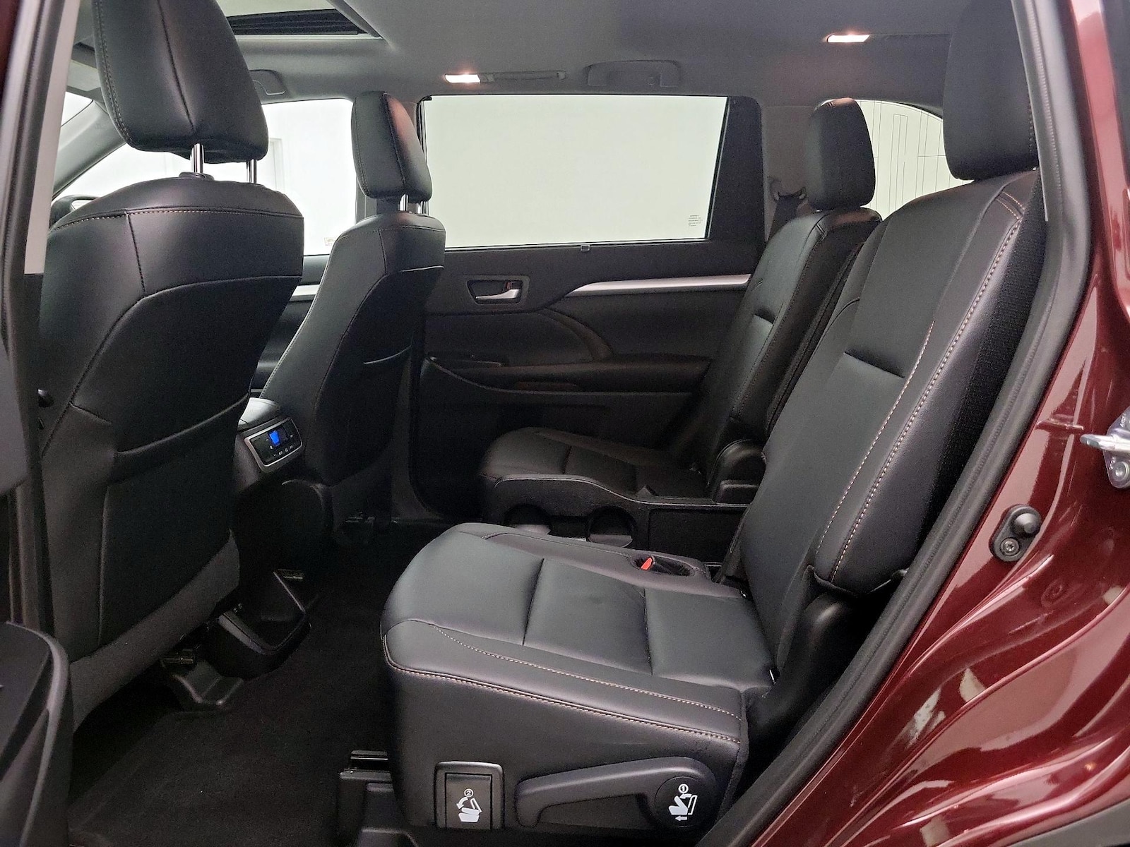 2019 Toyota Highlander XLE - Photo 21