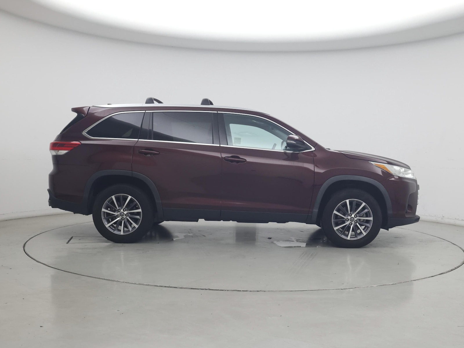 2019 Toyota Highlander XLE - Photo 8