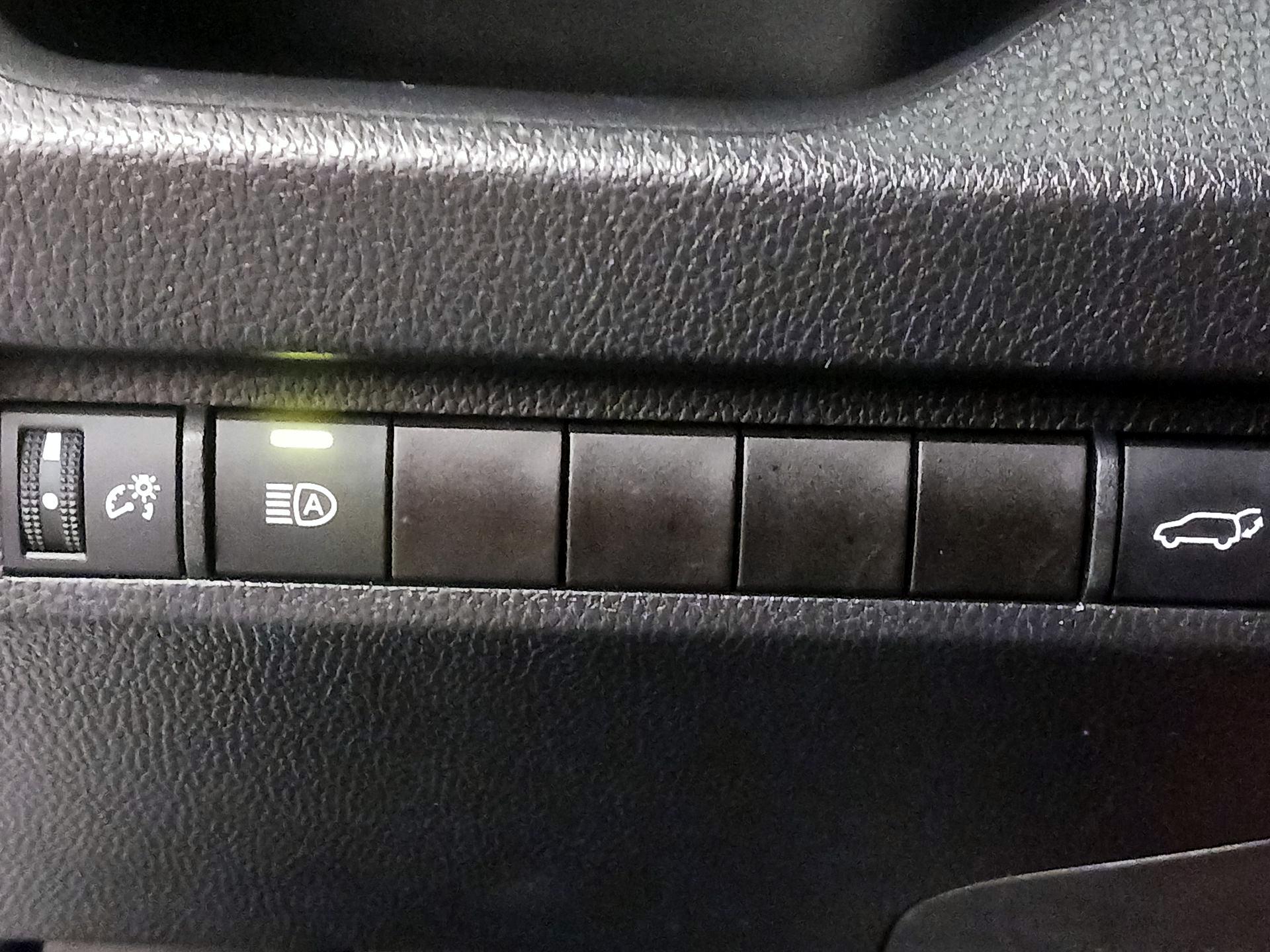 Thumbnail: 2024 Toyota RAV4 - 13