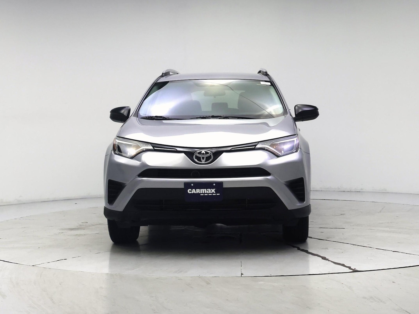 2016 Toyota RAV4 LE - Photo 6