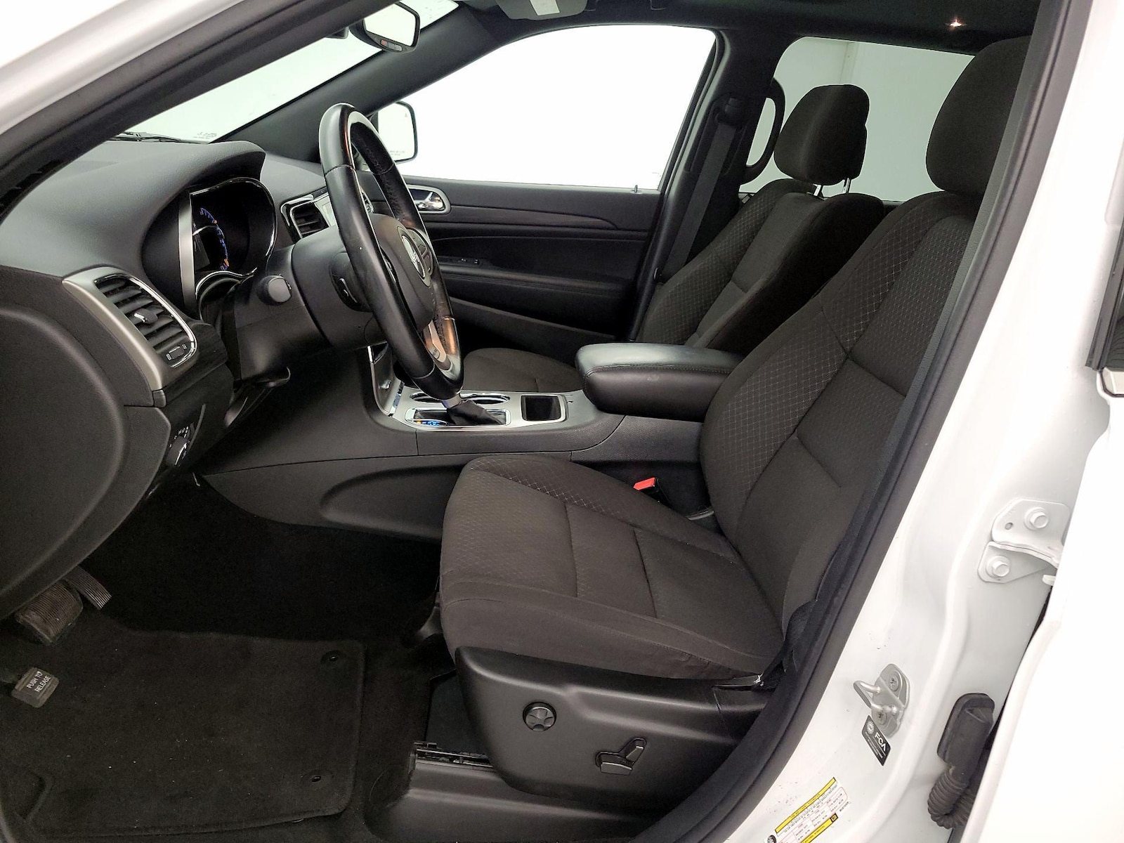 2021 Jeep Grand Cherokee Laredo X SE - Photo 12