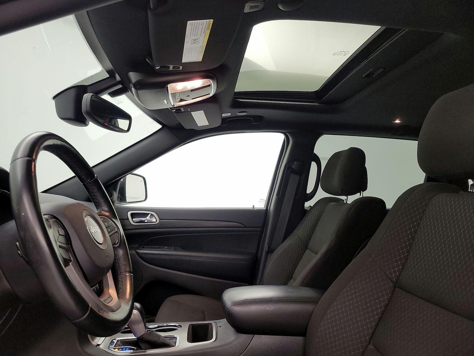 2021 Jeep Grand Cherokee Laredo X SE - Photo 21