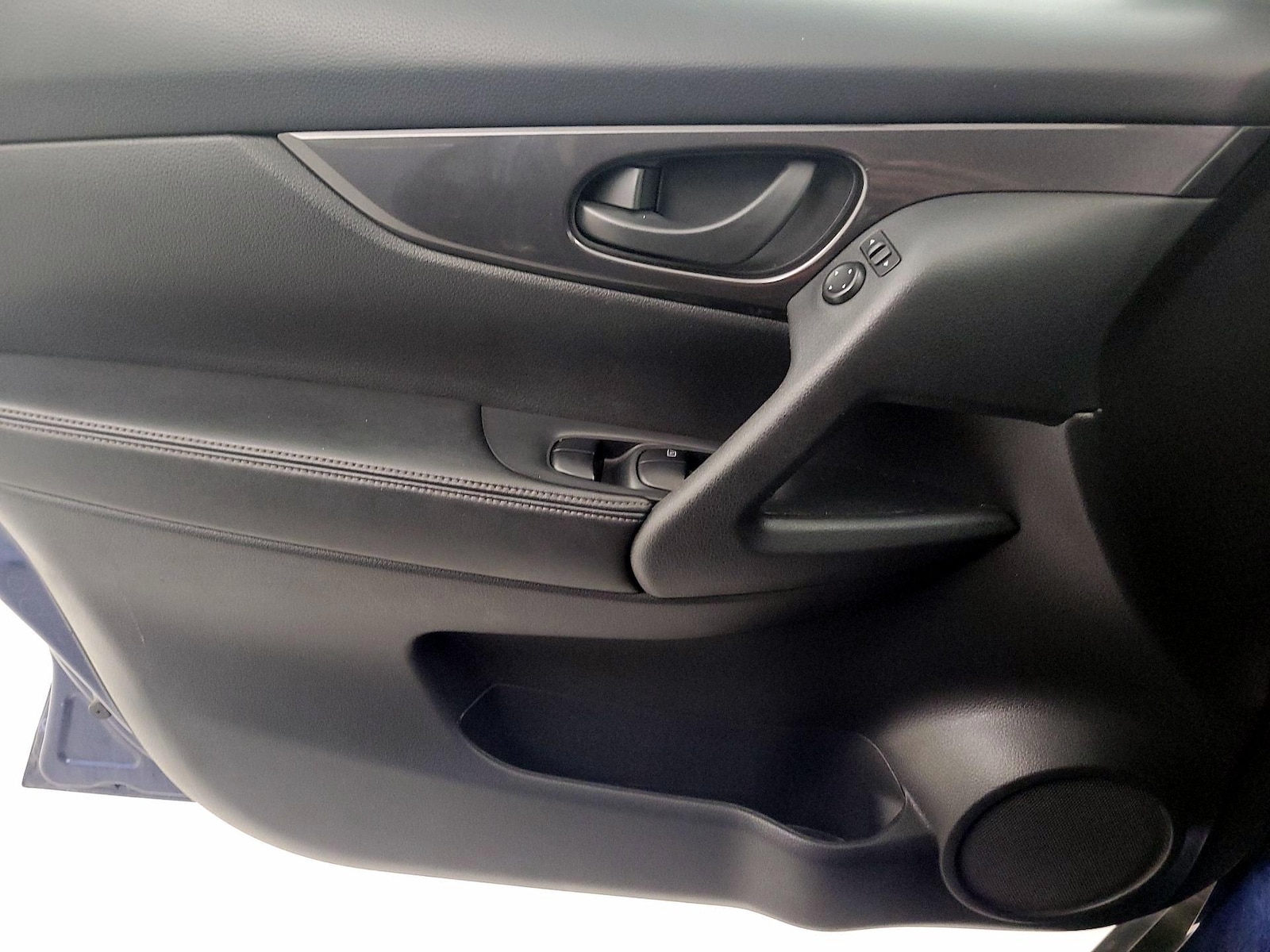 2020 Nissan Rogue S - Photo 13