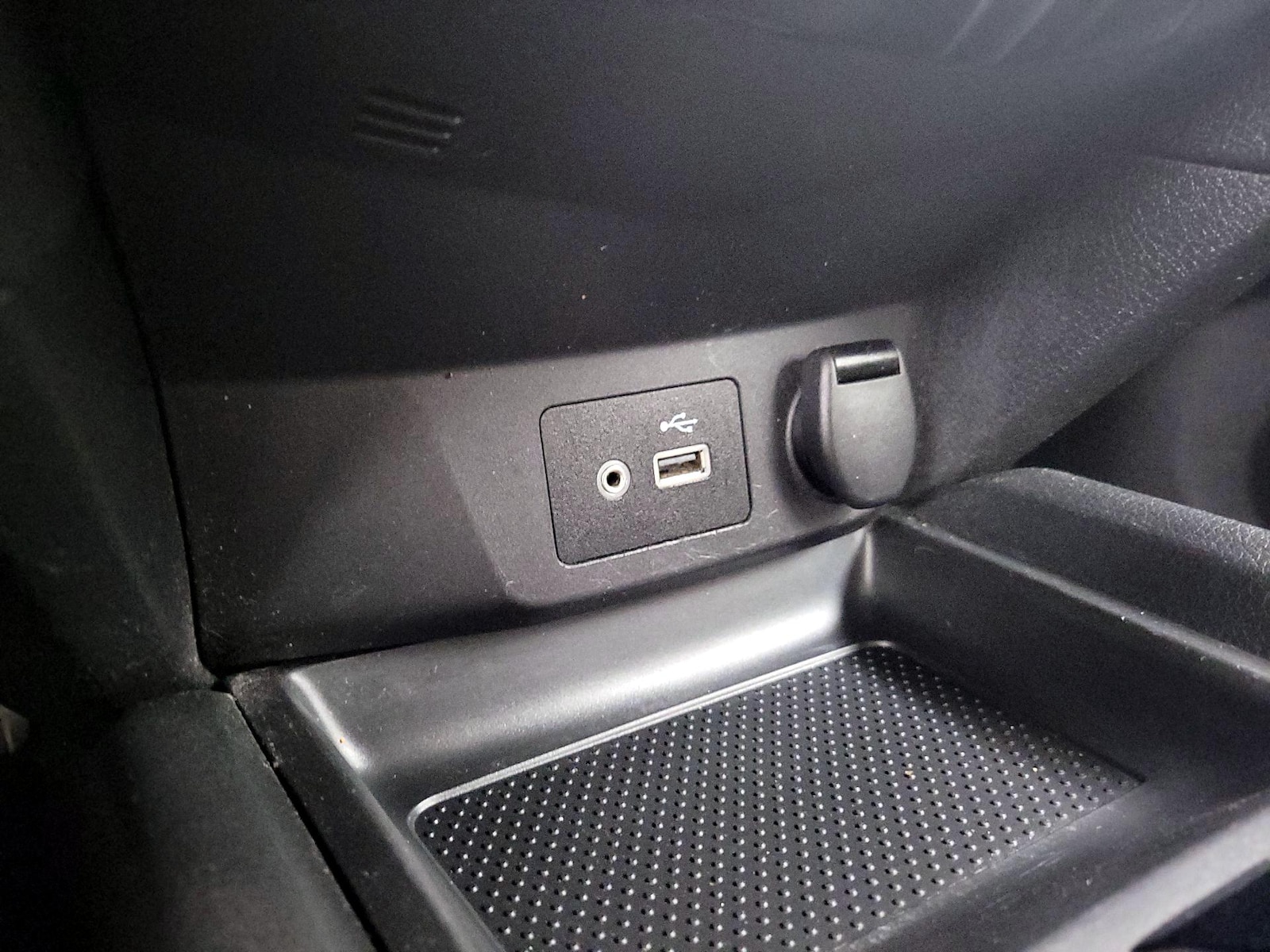2020 Nissan Rogue S - Photo 19