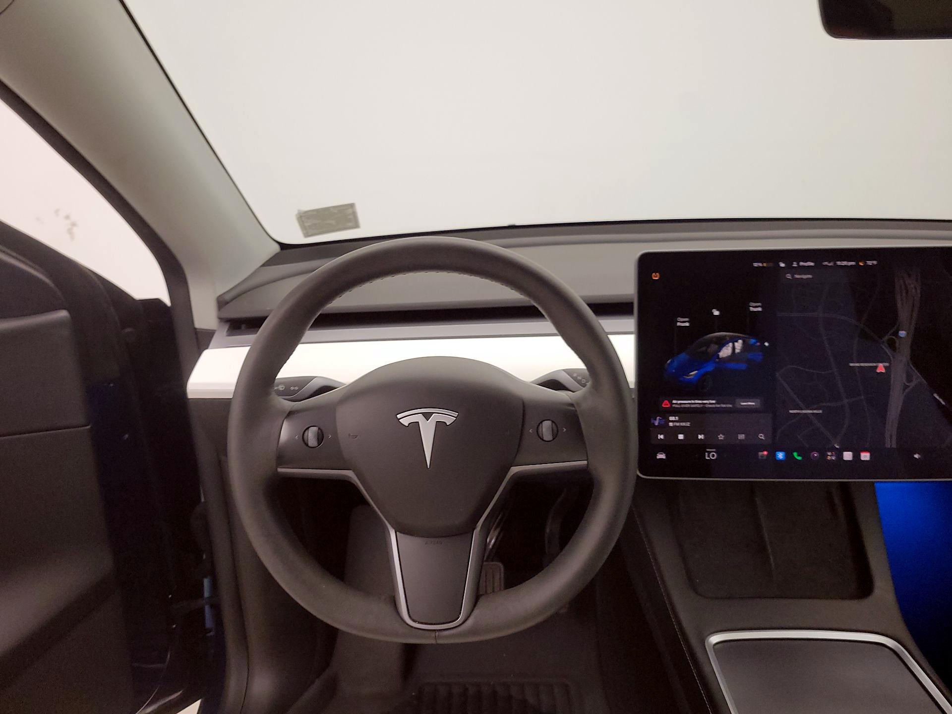 Thumbnail: 2022 Tesla Model Y - 10
