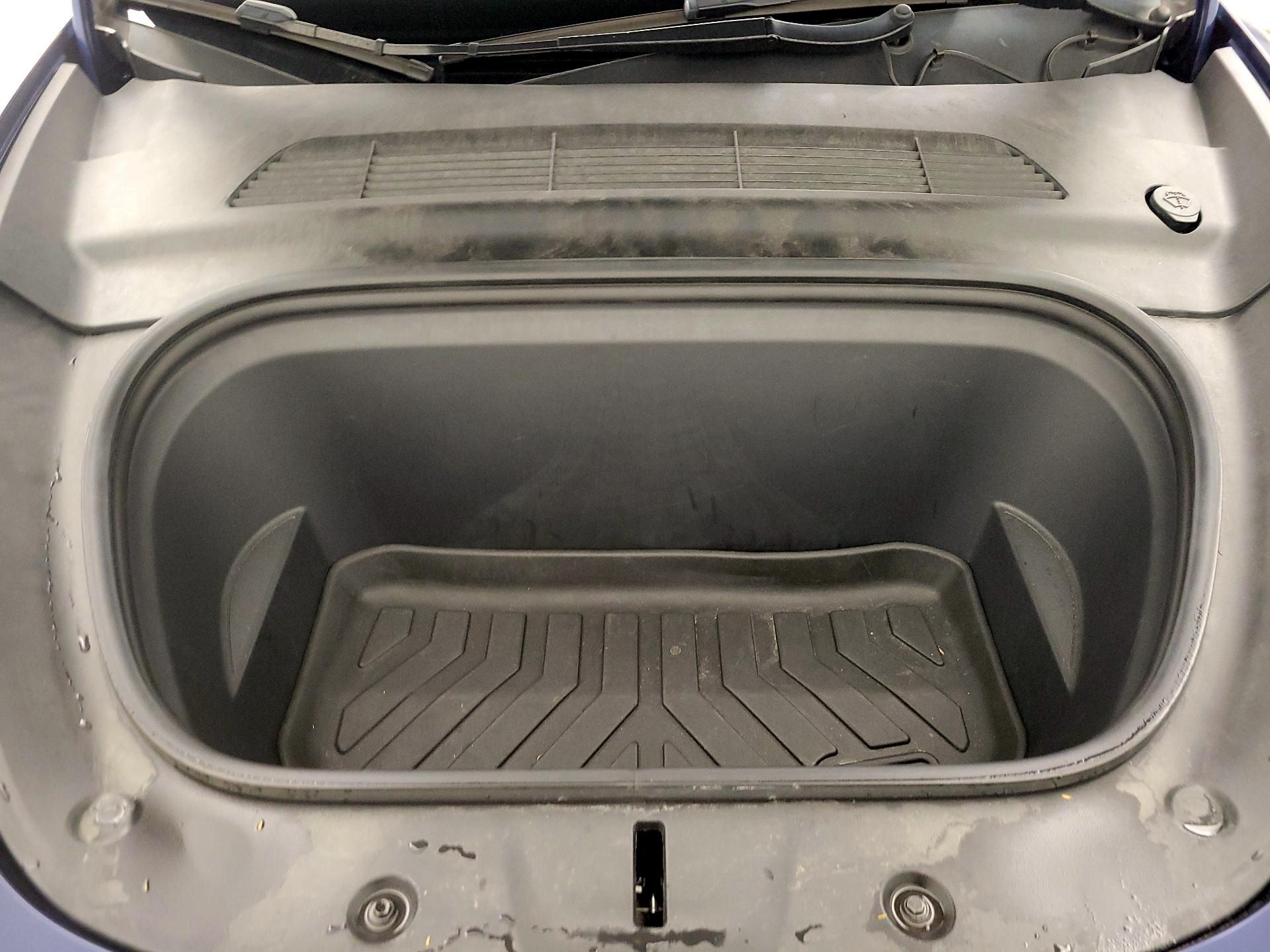 Thumbnail: 2022 Tesla Model Y - 20