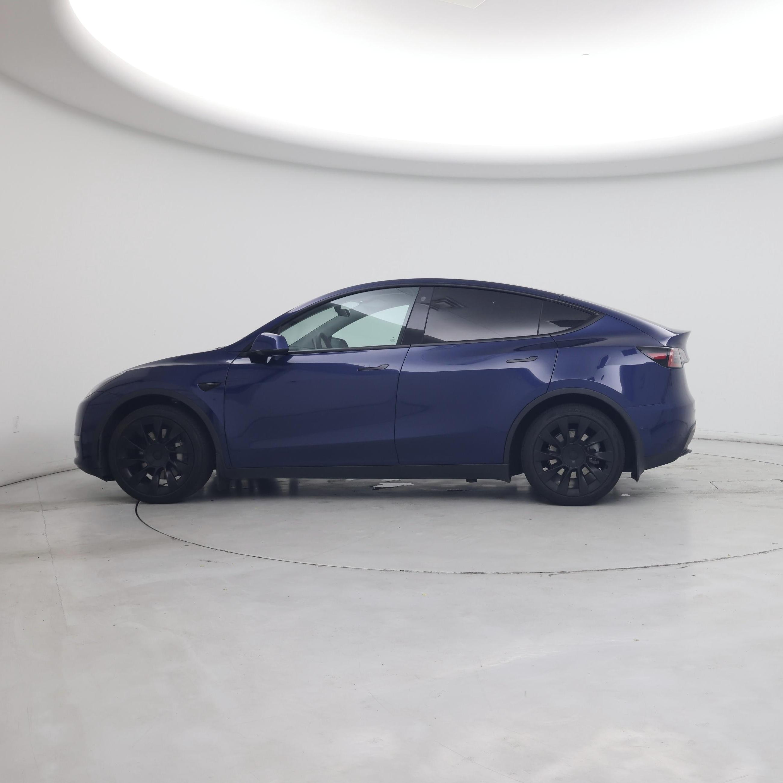 Thumbnail: 2022 Tesla Model Y - 3