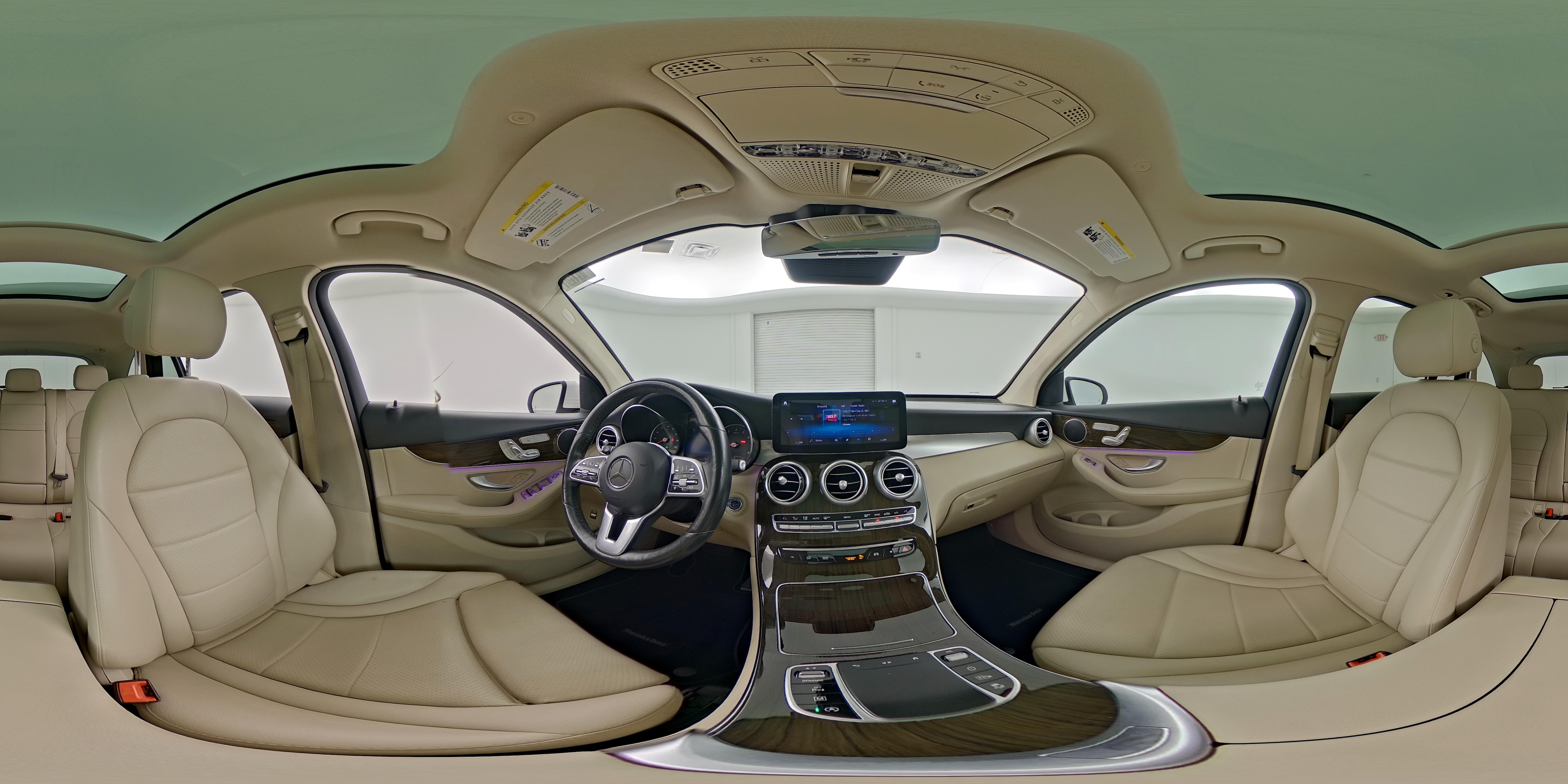 2021 Mercedes-Benz GLC GLC300 - Photo 25