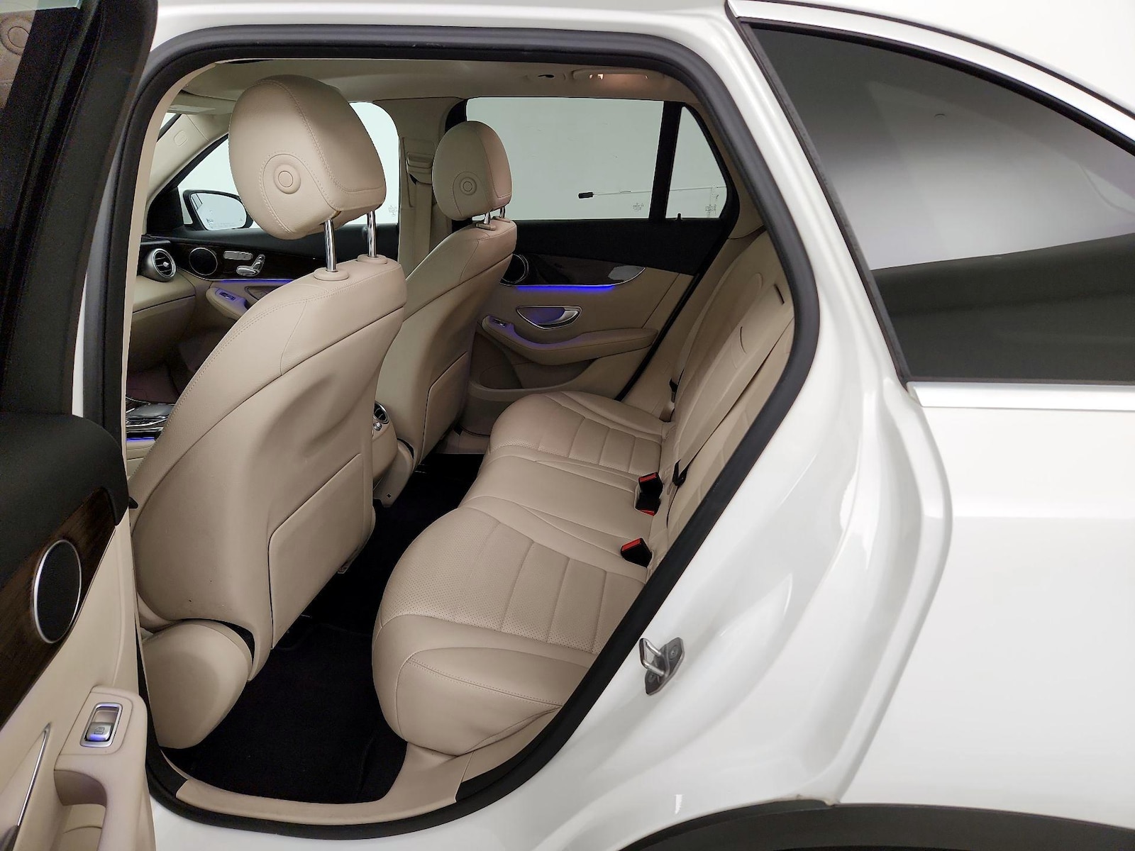 2021 Mercedes-Benz GLC GLC300 - Photo 20