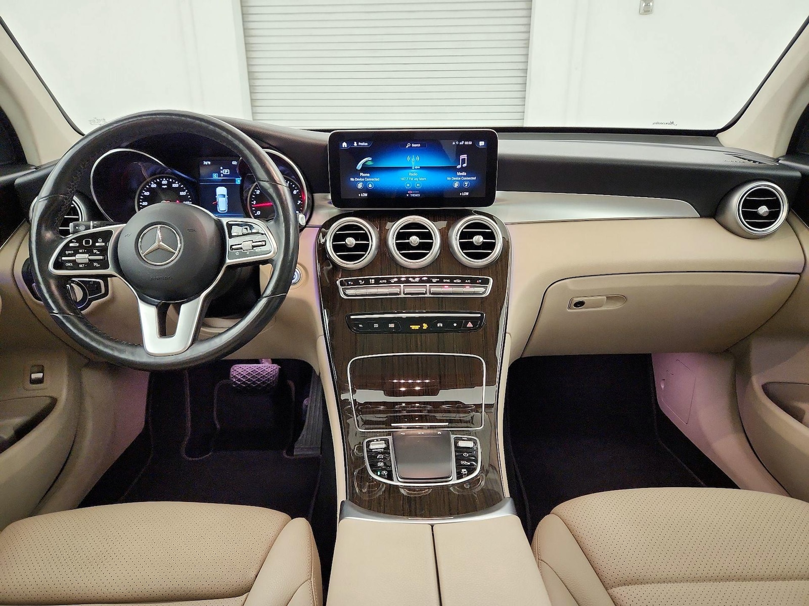 2021 Mercedes-Benz GLC GLC300 - Photo 8