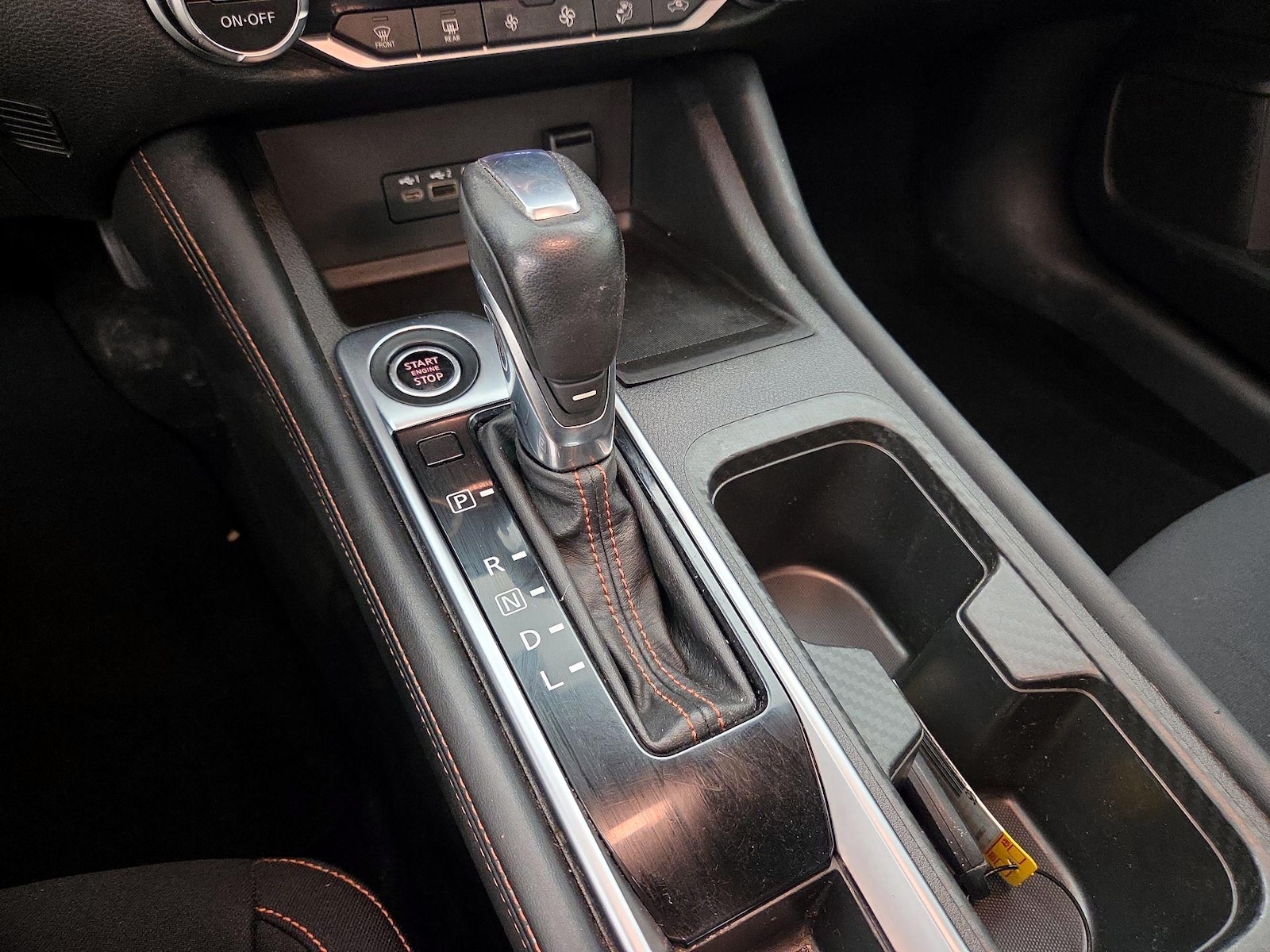 2020 Nissan Sentra SR - Photo 18