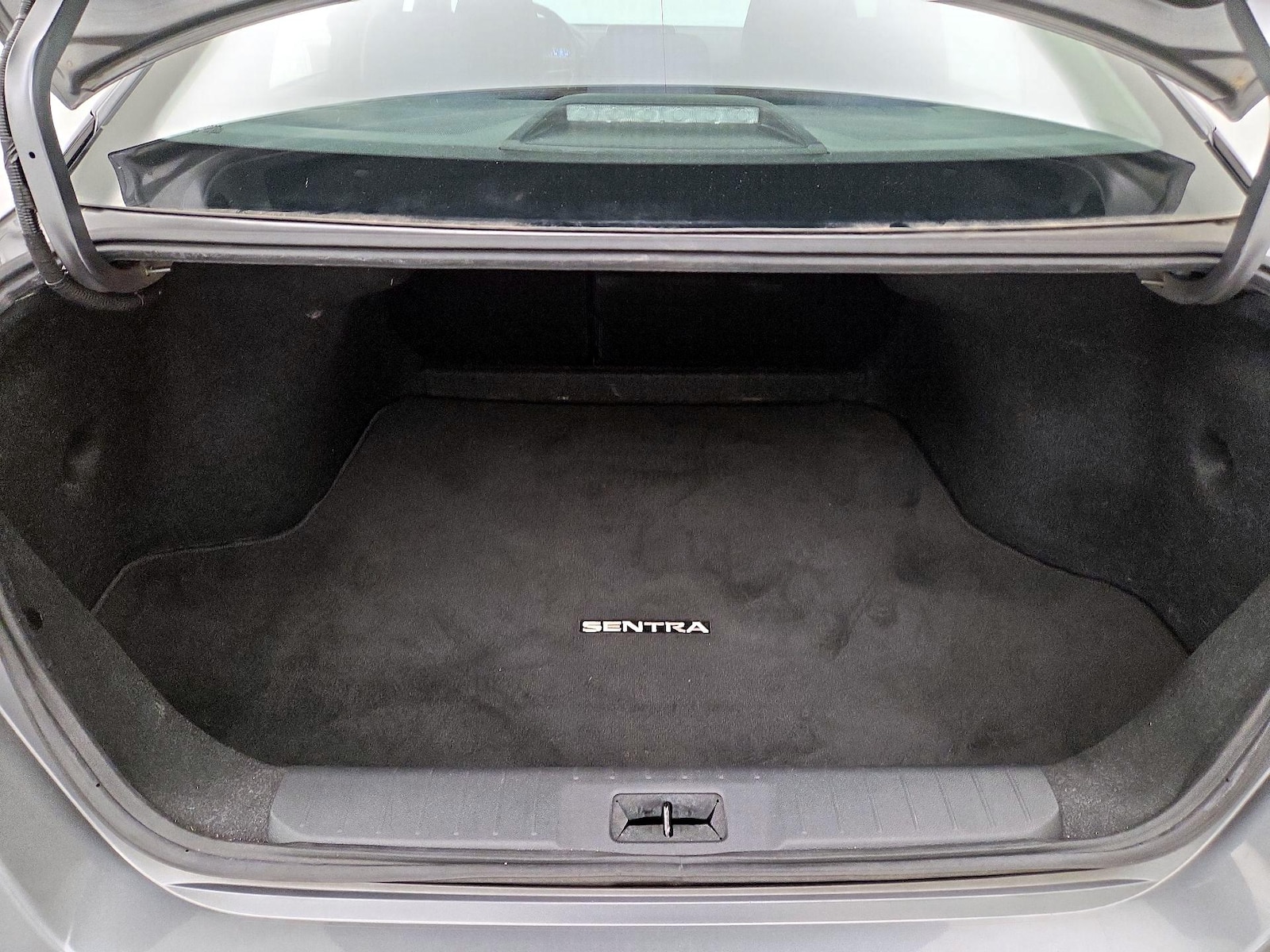 2020 Nissan Sentra SR - Photo 21