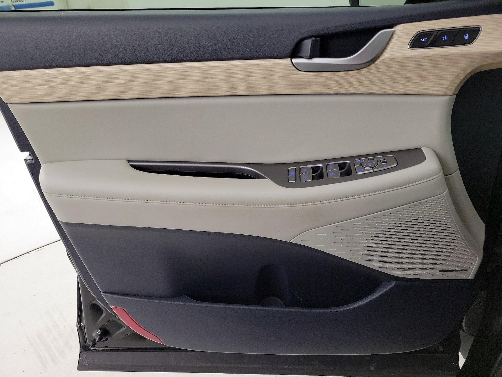 2024 Hyundai Palisade Limited - Photo 13