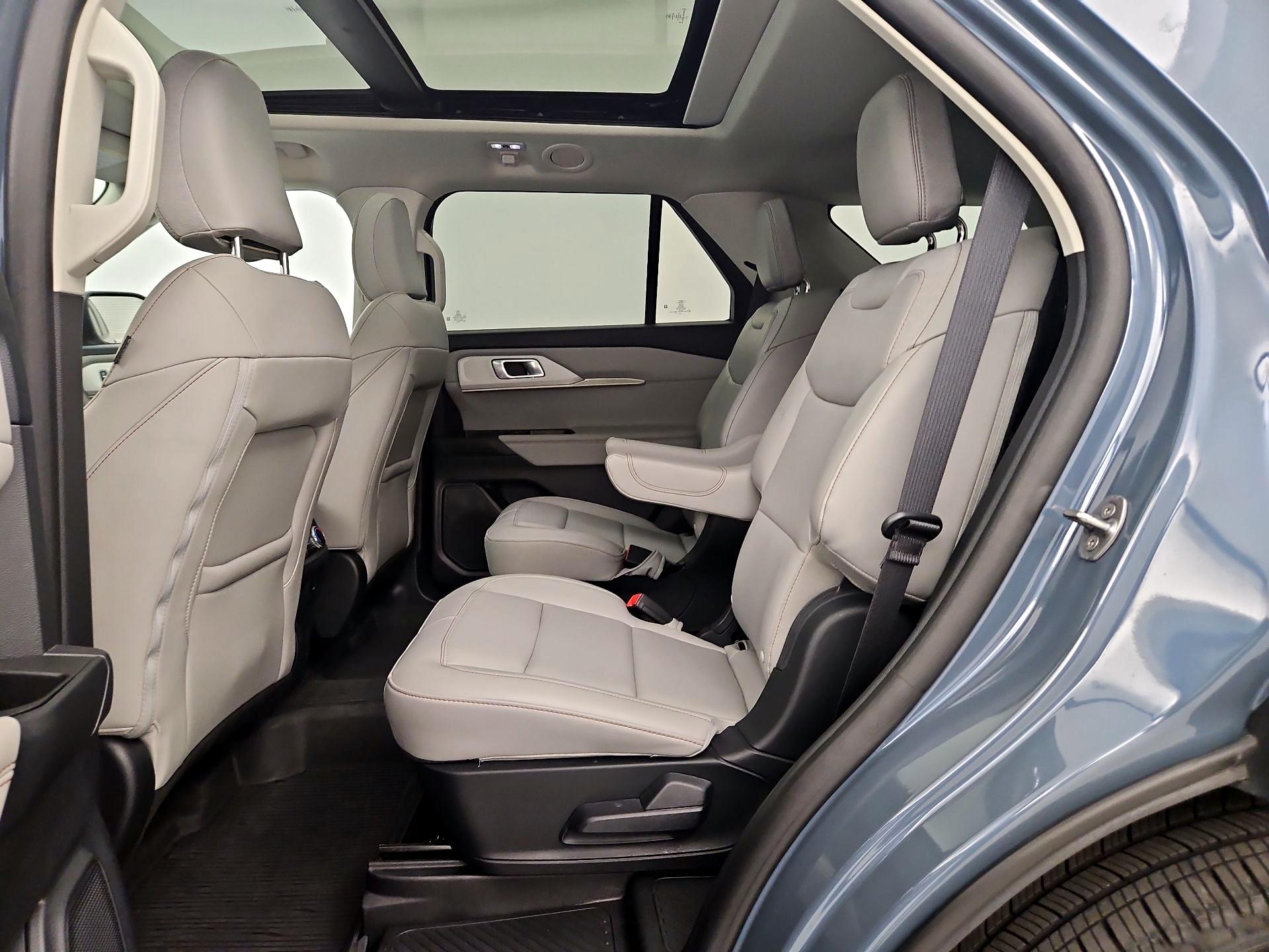 Thumbnail: 2025 Ford Explorer - 20