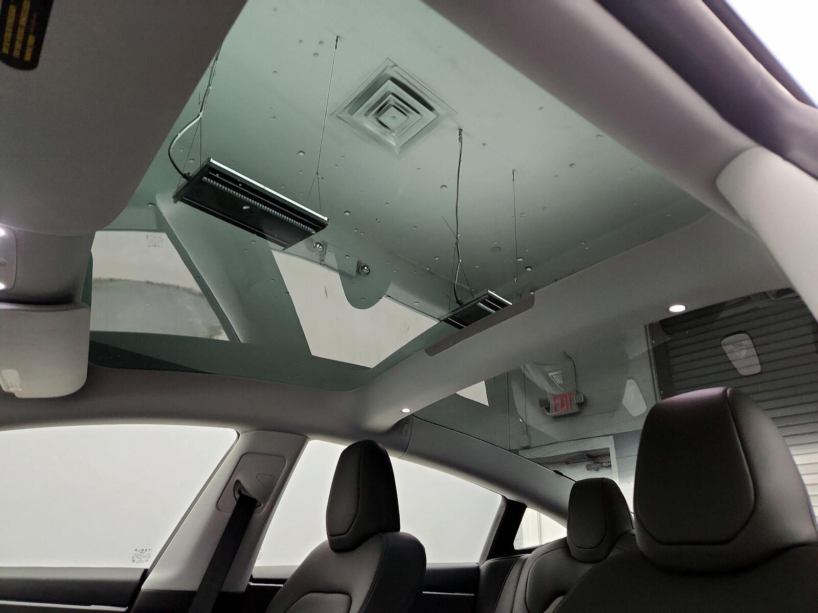 Skylight(s) & Overhead Airbags
