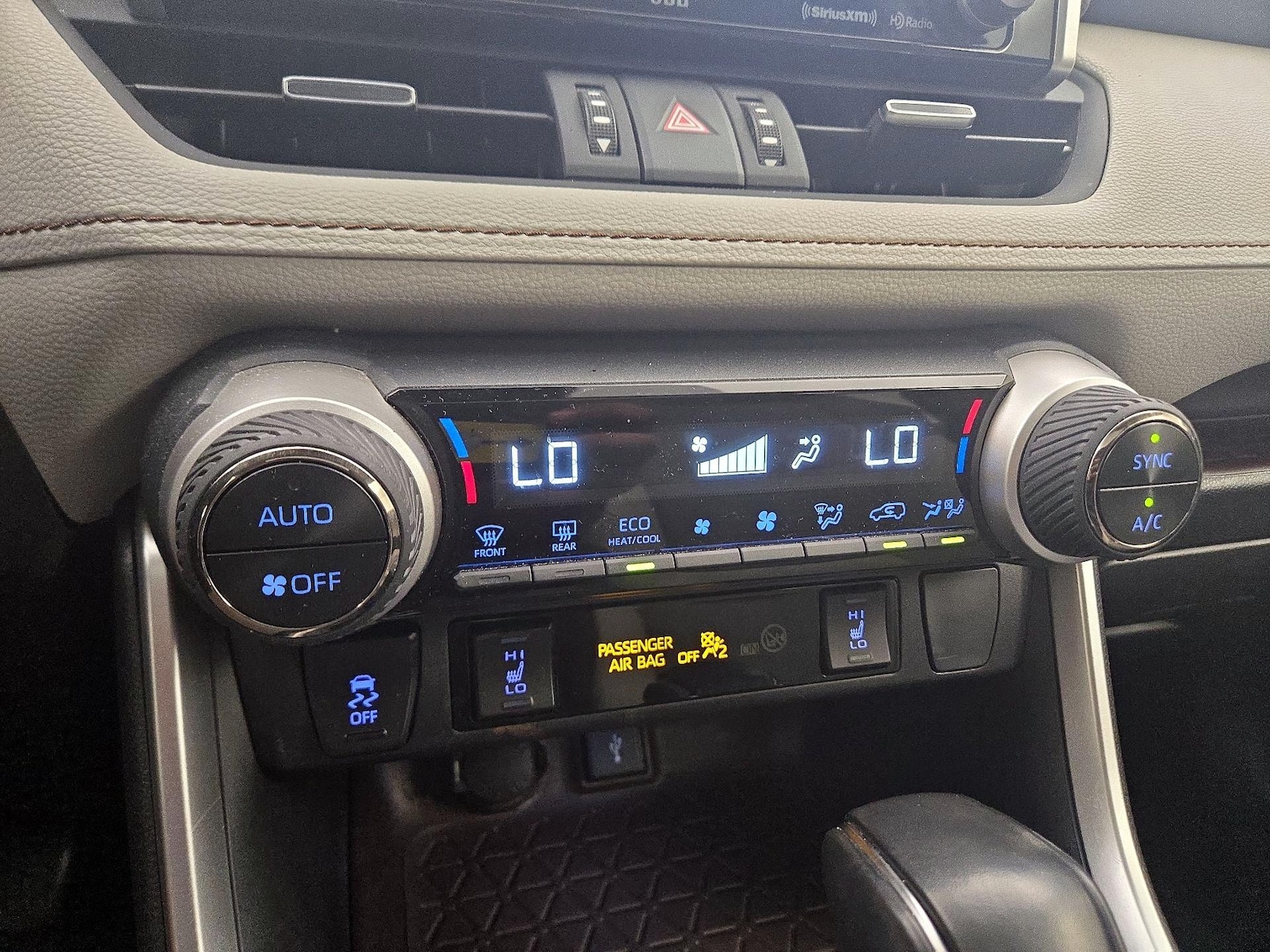 2021 Toyota RAV4 Limited - Photo 18