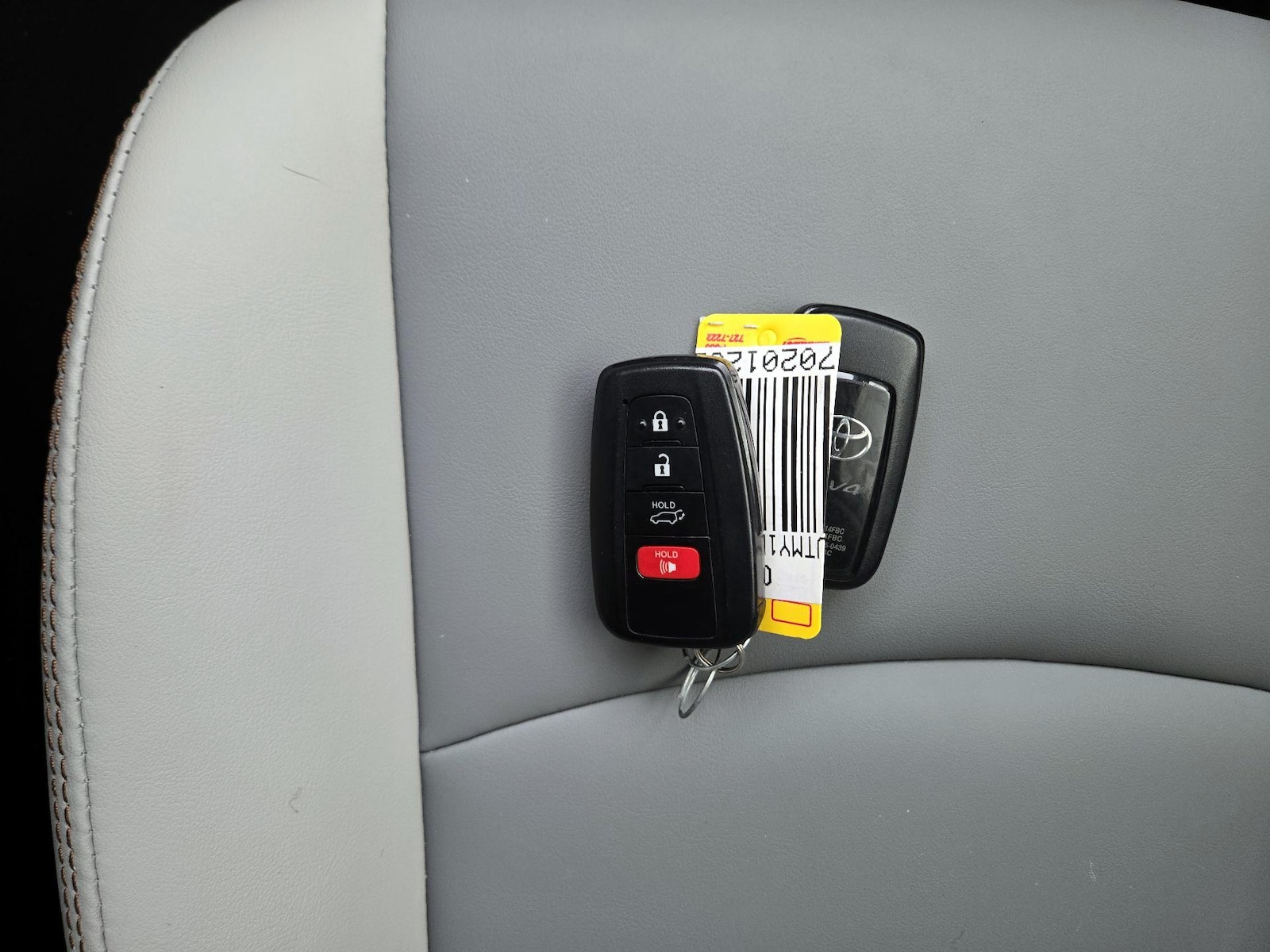 2021 Toyota RAV4 Limited - Photo 26