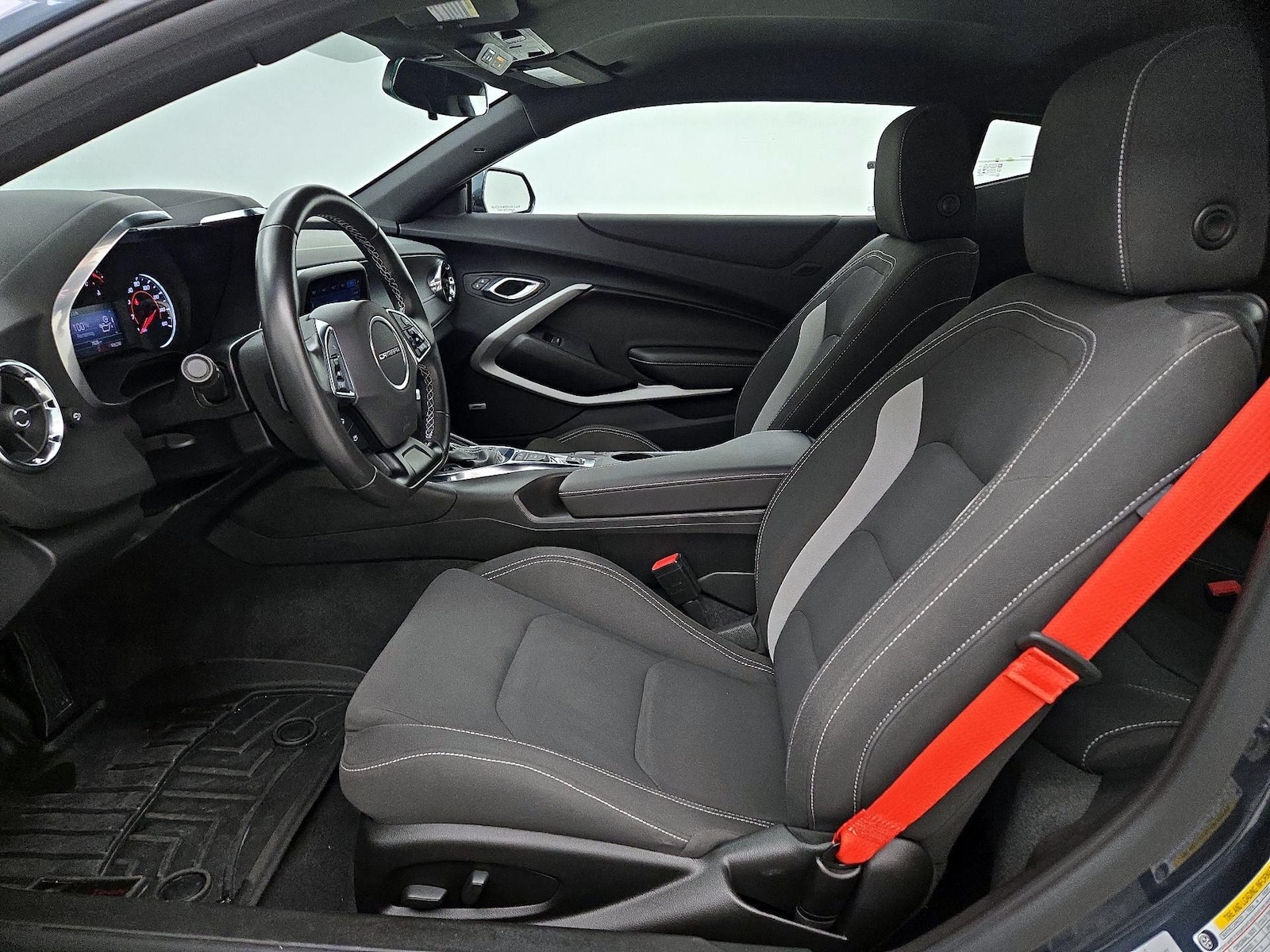 Power Seat(s) & Side Airbags